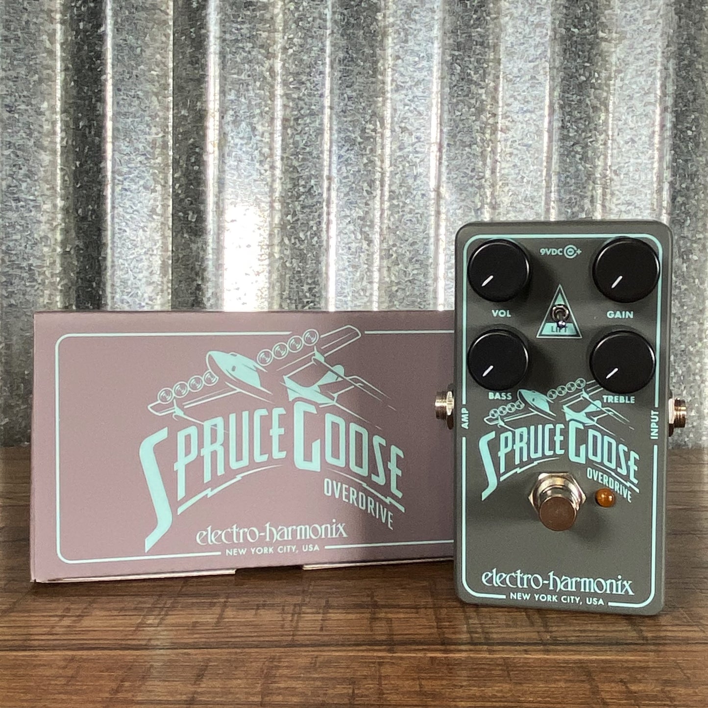 Electro-Harmonix EHX Spruce Goose Overdrive Guitar Effect Pedal Demo