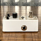 Outlaw Effects Rocker Box Tremolo Guitar Effect Pedal Demo