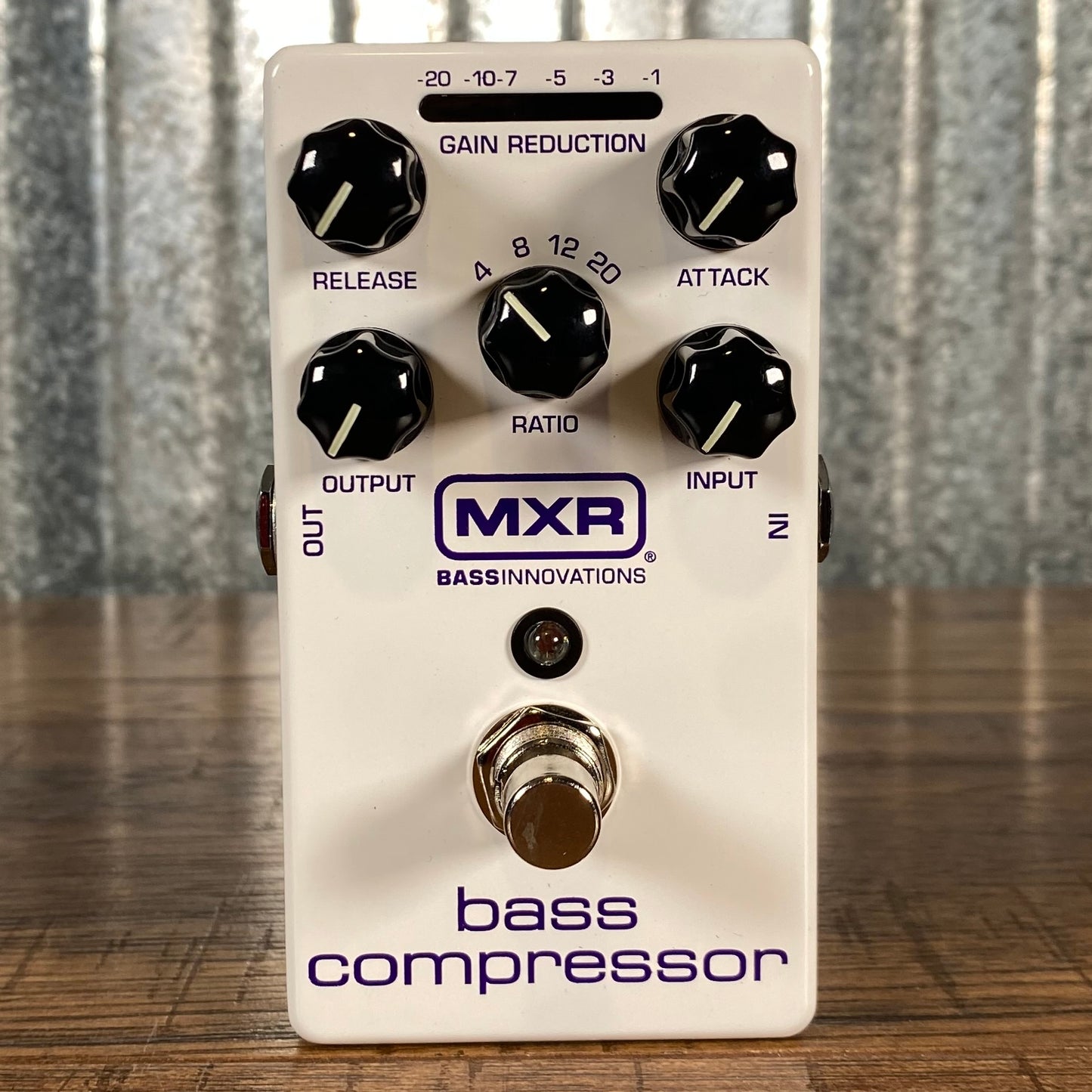 Dunlop MXR M87 Bass Compressor Bass Guitar Effect Pedal B Stock