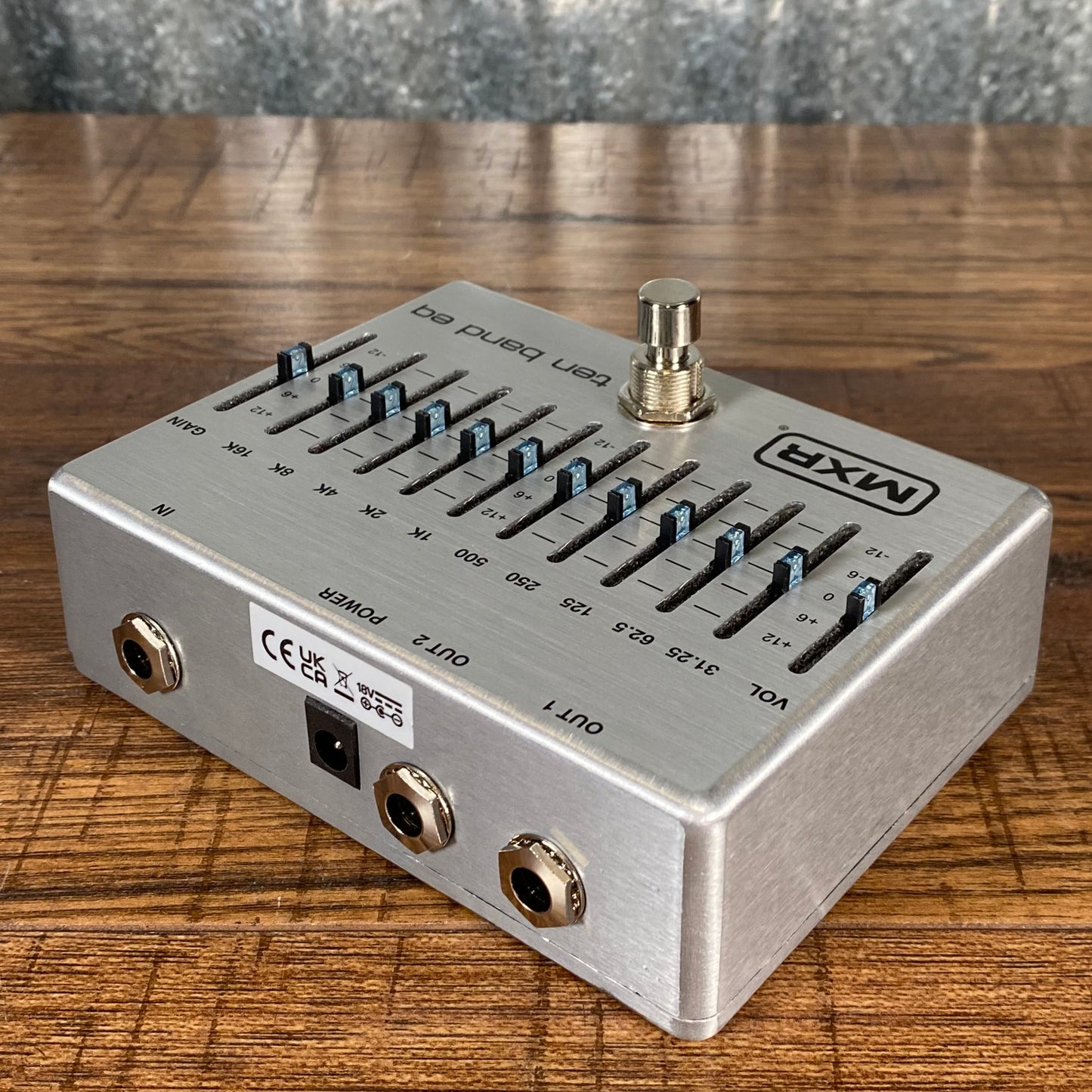 Dunlop MXR M108S 10 Band Graphic Equalizer & Power Supply Guitar EQ Effect Pedal B Stock