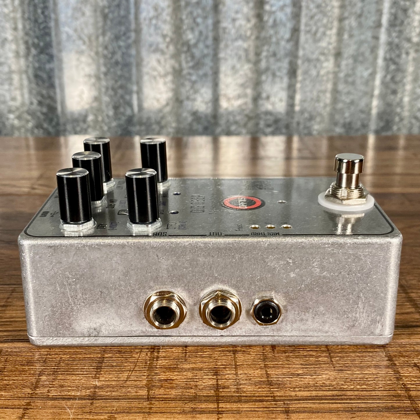 OPFXS Dig Deep MK3 Sub Harmonic Octaver Guitar Effect Pedal Used