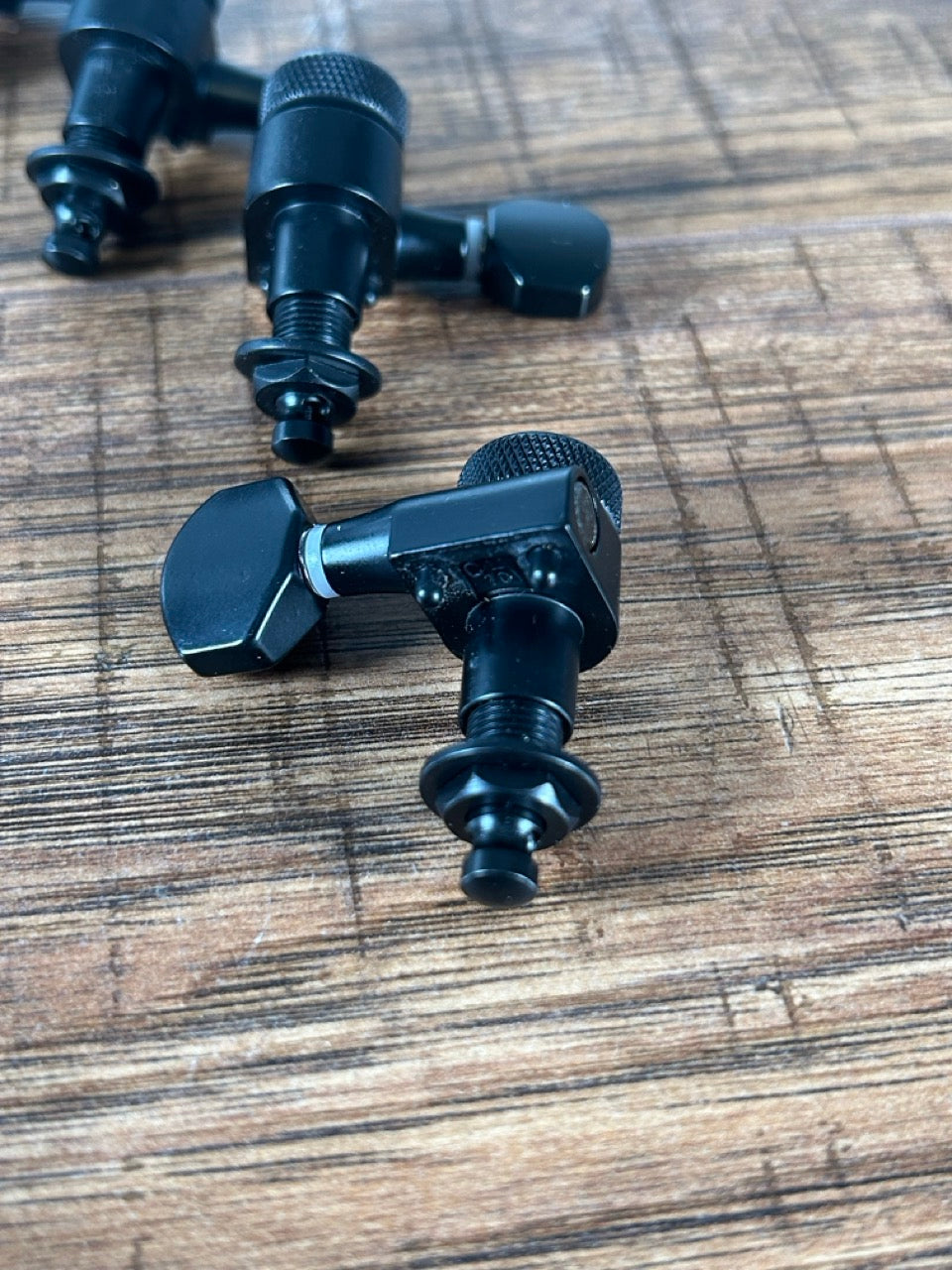 ESP LTD Logo Locking Tuning Machine Set of 6 Inline Two Pin Mount Black Satin Used