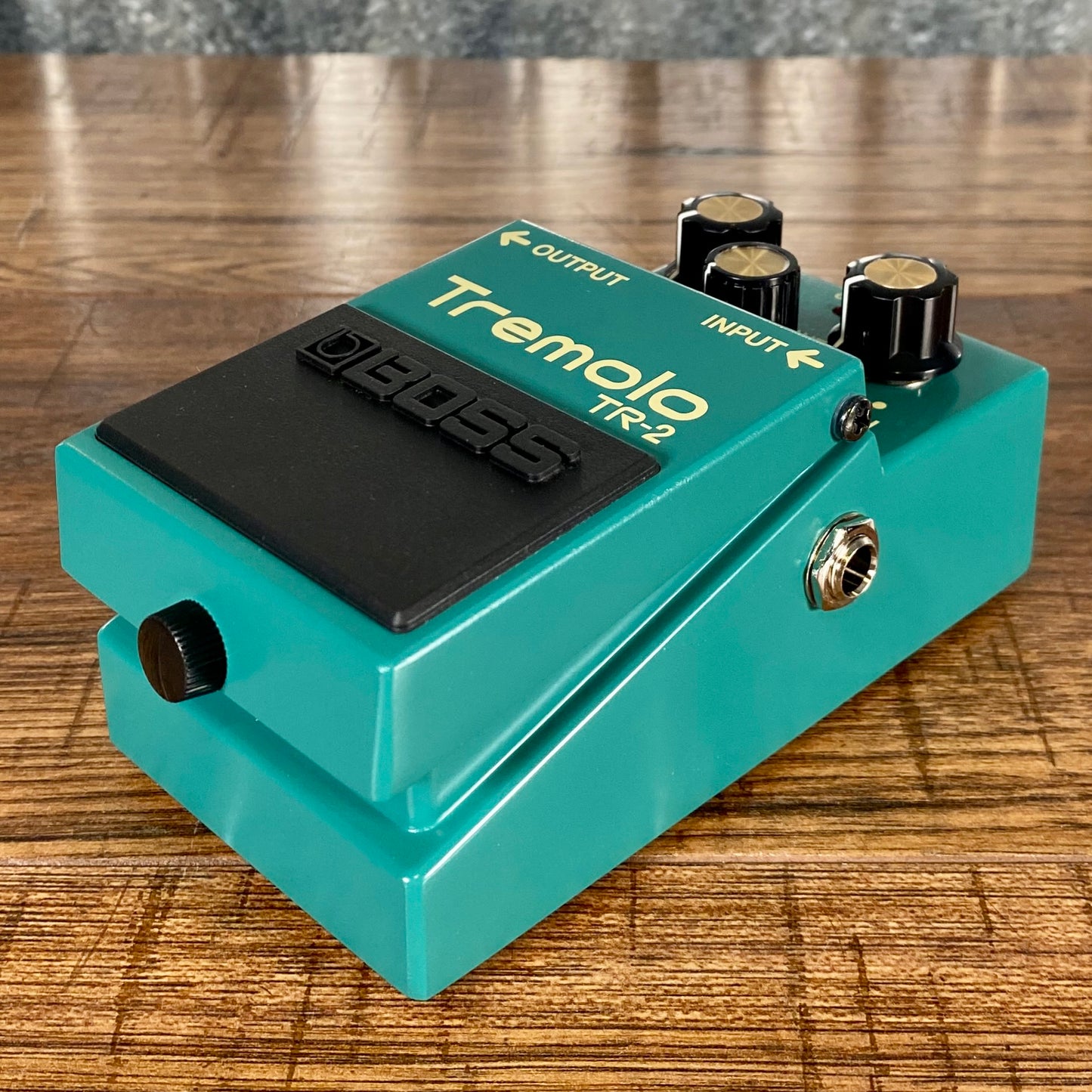 Boss TR-2 Tremolo Guitar Effect Pedal