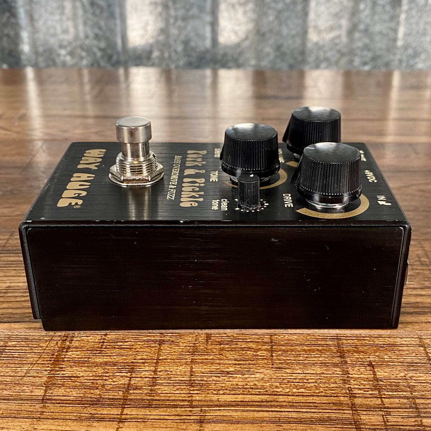 Dunlop Way Huge Smalls WM91 Pork & Pickle Bass Overdrive Fuzz Effect Pedal Demo