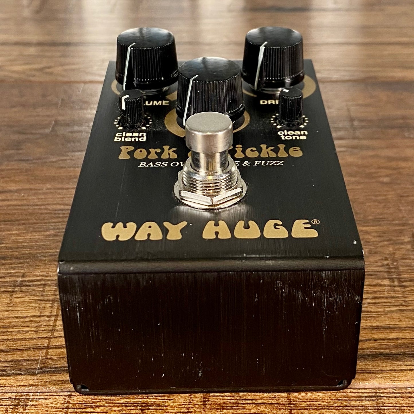 Dunlop Way Huge Smalls WM91 Pork & Pickle Bass Overdrive Fuzz Effect Pedal Demo