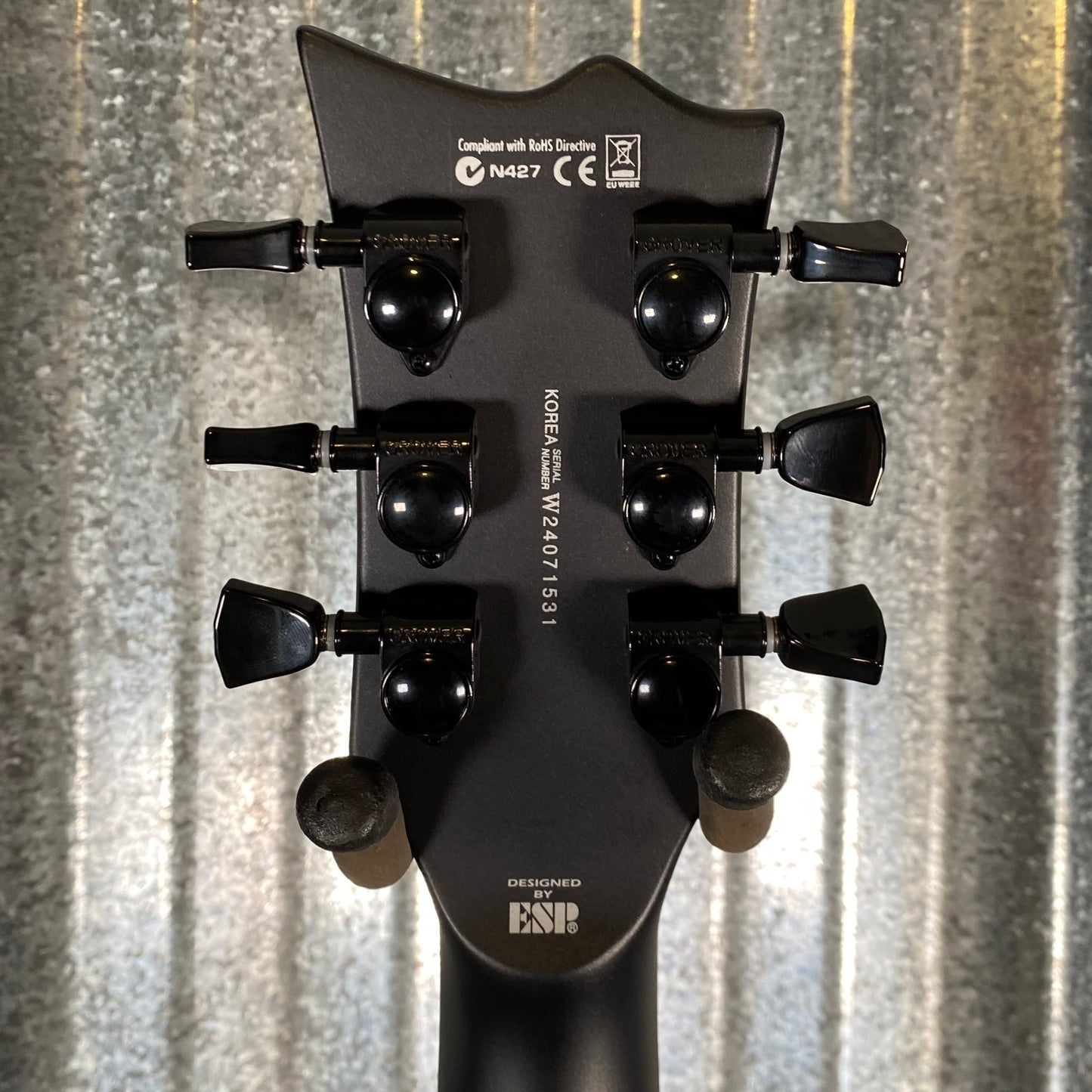 ESP LTD Viper-1000 Evertune Charcoal Metallic Satin EMG Guitar LVIPER1000ETCHMS #1531 Used