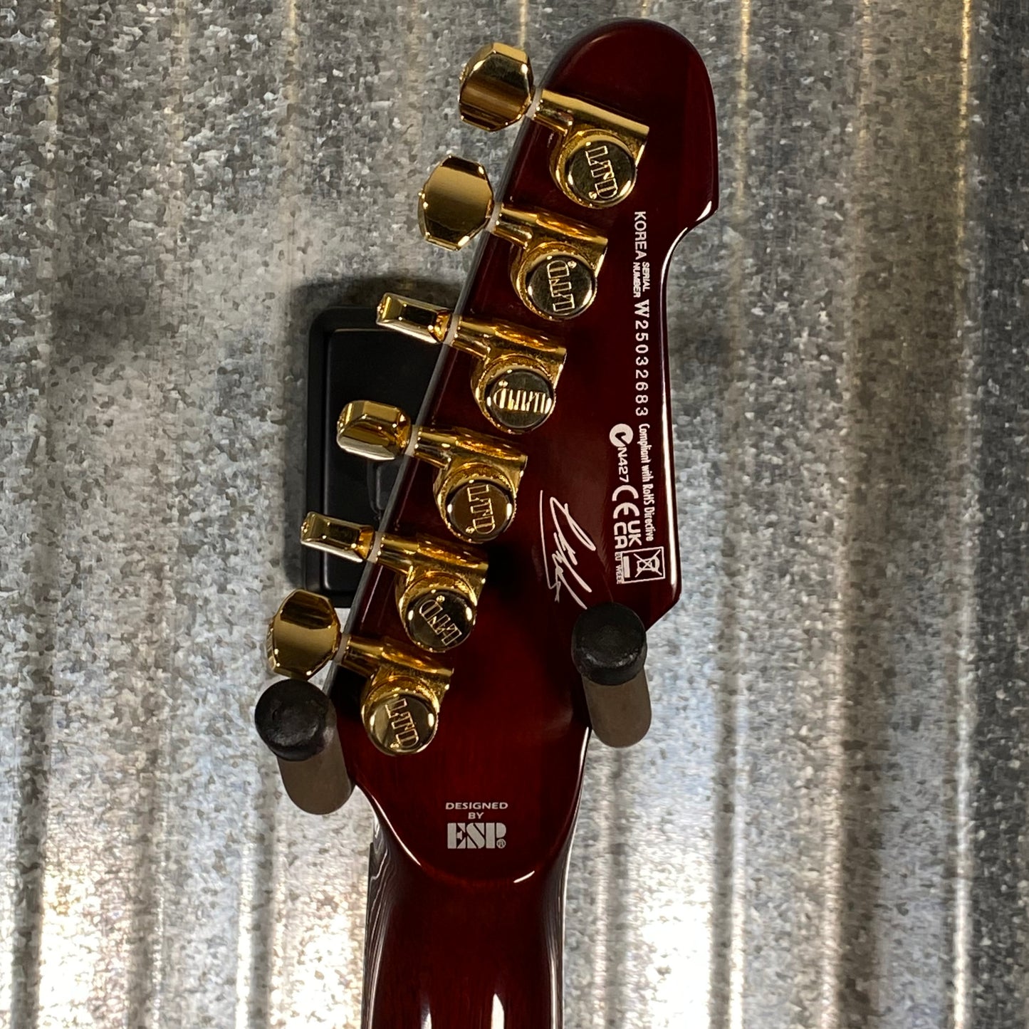 ESP LTD Caleb Shomo Phoenix Quilted Vintage Natural Seymour Duncan Guitar & Case LCSIIQMVN #2683 Used