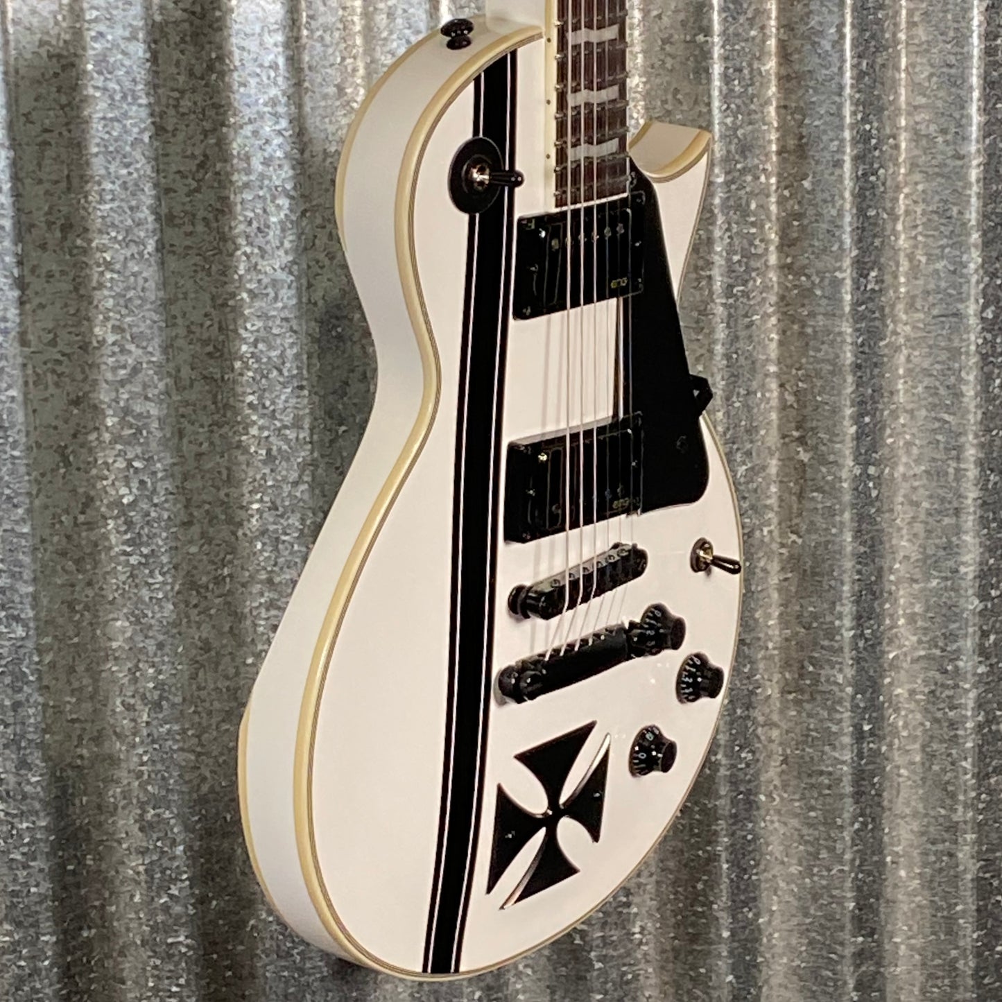 ESP LTD Iron Cross James Hetfield Snow White Guitar & Case LIRONCROSSSW # 0507 Used