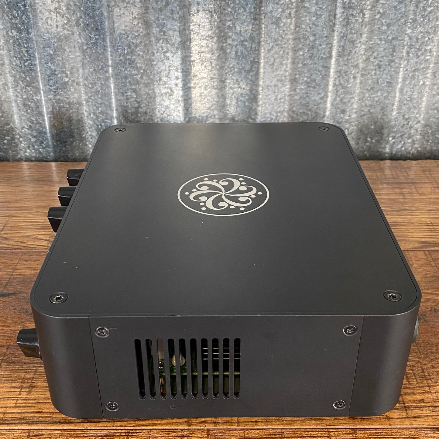 Darkglass Microtubes 500v2 500 Watt Bass Amplifier Head B Stock