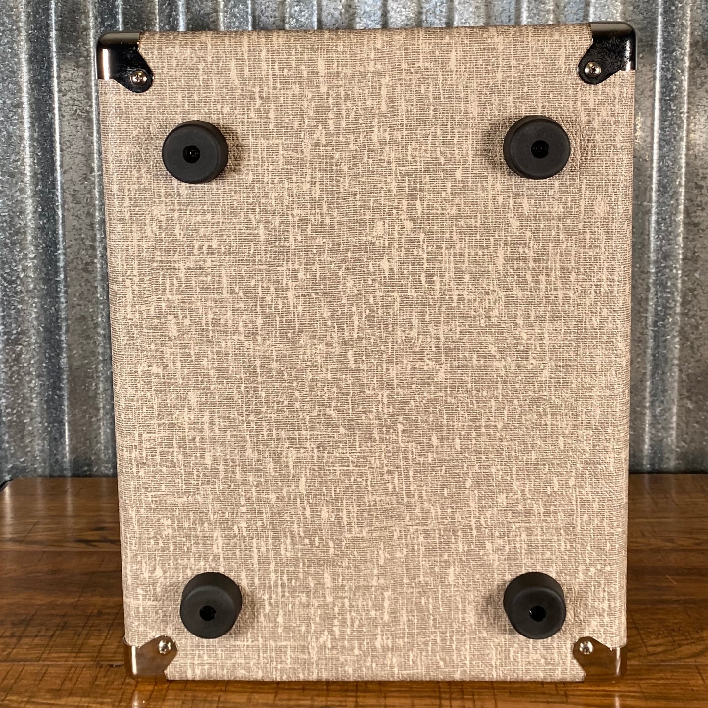 Aguilar SL1108F Super Lightweight 1x10" Bass Speaker Cabinet 8 Ohm Fawn B Stock