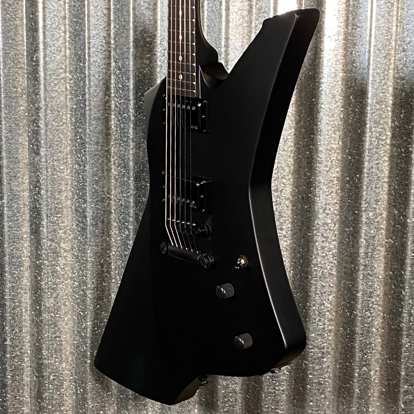 ESP LTD James Hetfield Snakebyte Black Satin EMG Guitar & Case LSNAKEBYTEBLKS #1464 Used