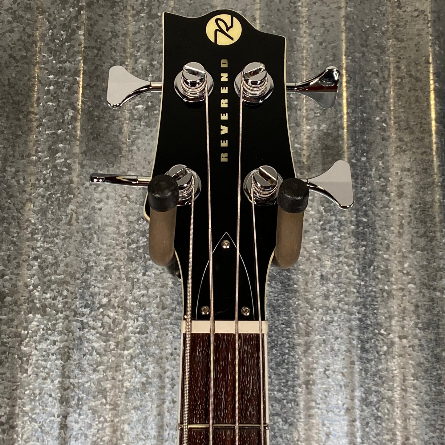Reverend Linh Le Linhbacker Semi Hollow Short Scale 4 String Bass Purple Sparkle #69201