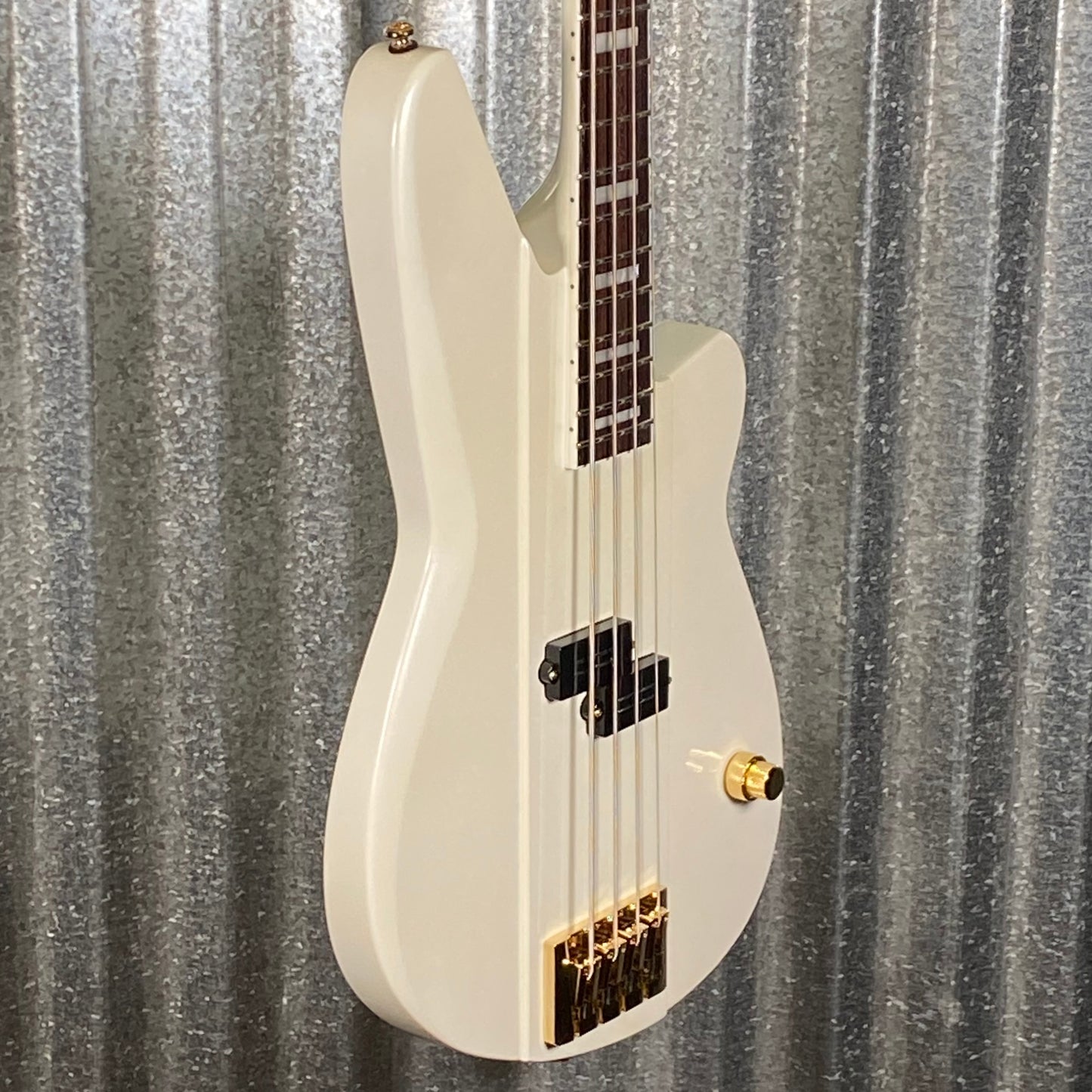 Reverend Meshell Ndegeocello Fellowship Enceladus Pearl White 4 String Bass #69307