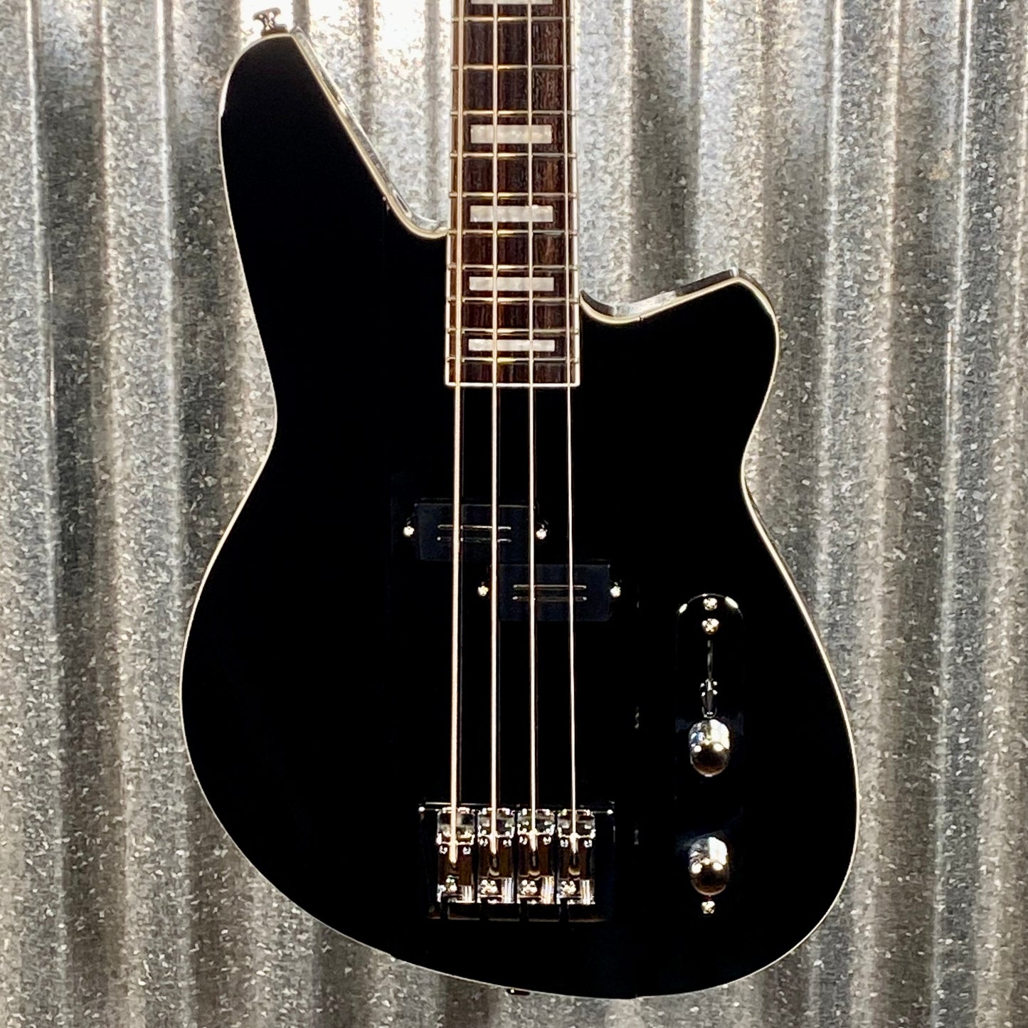 Reverend Sentinel Short Scale 4 String Single Pickup Midnight Black Bass #69332