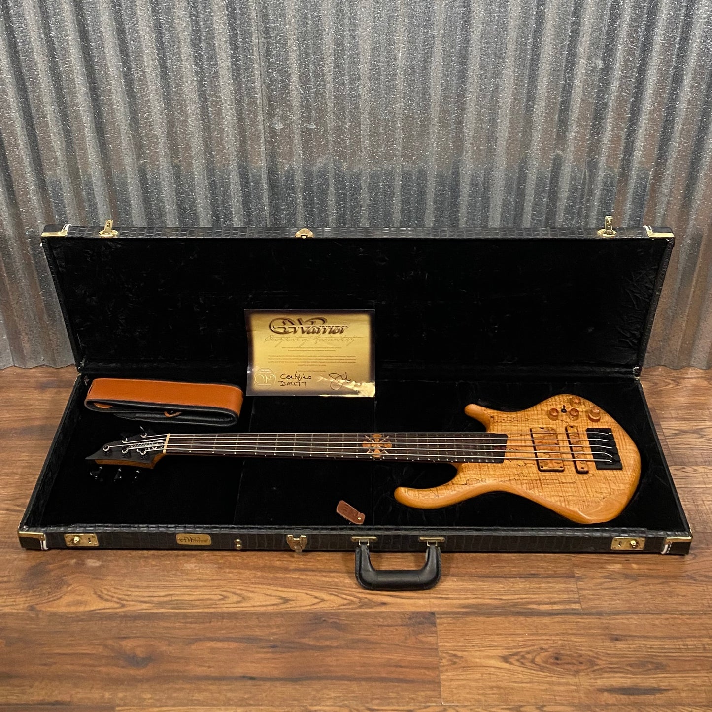 Warrior DM5 Dran Michael 5 String Natural Spalted Bass & Case #177 Used