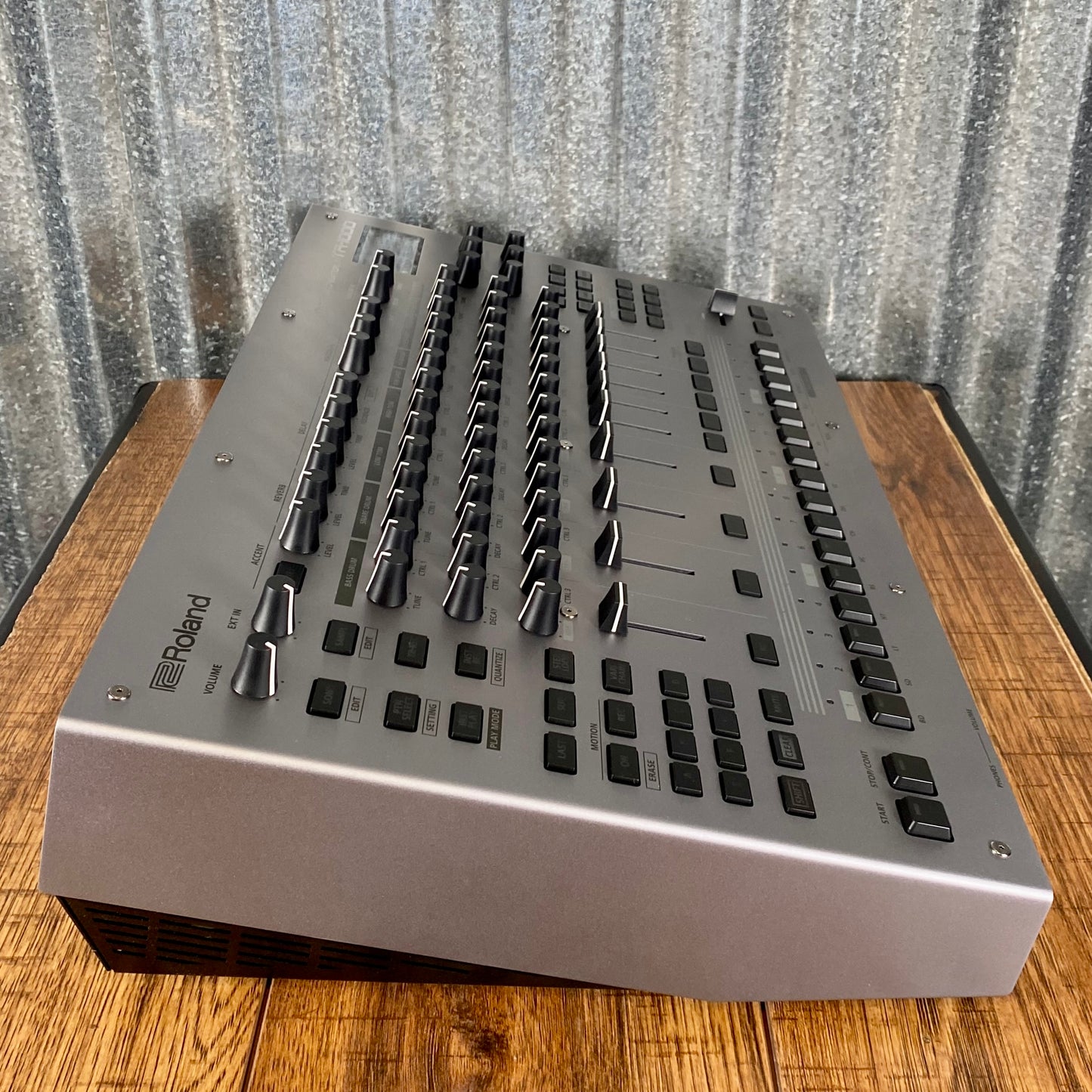 Roland TR-1000 Rhythm Creator Drum Machine