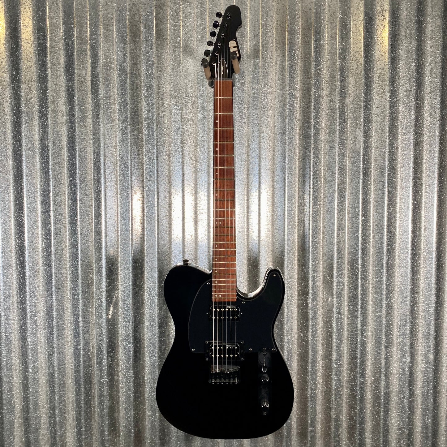 ESP LTD TE-200 Gloss Black Guitar LTE200BLK #7242 Used