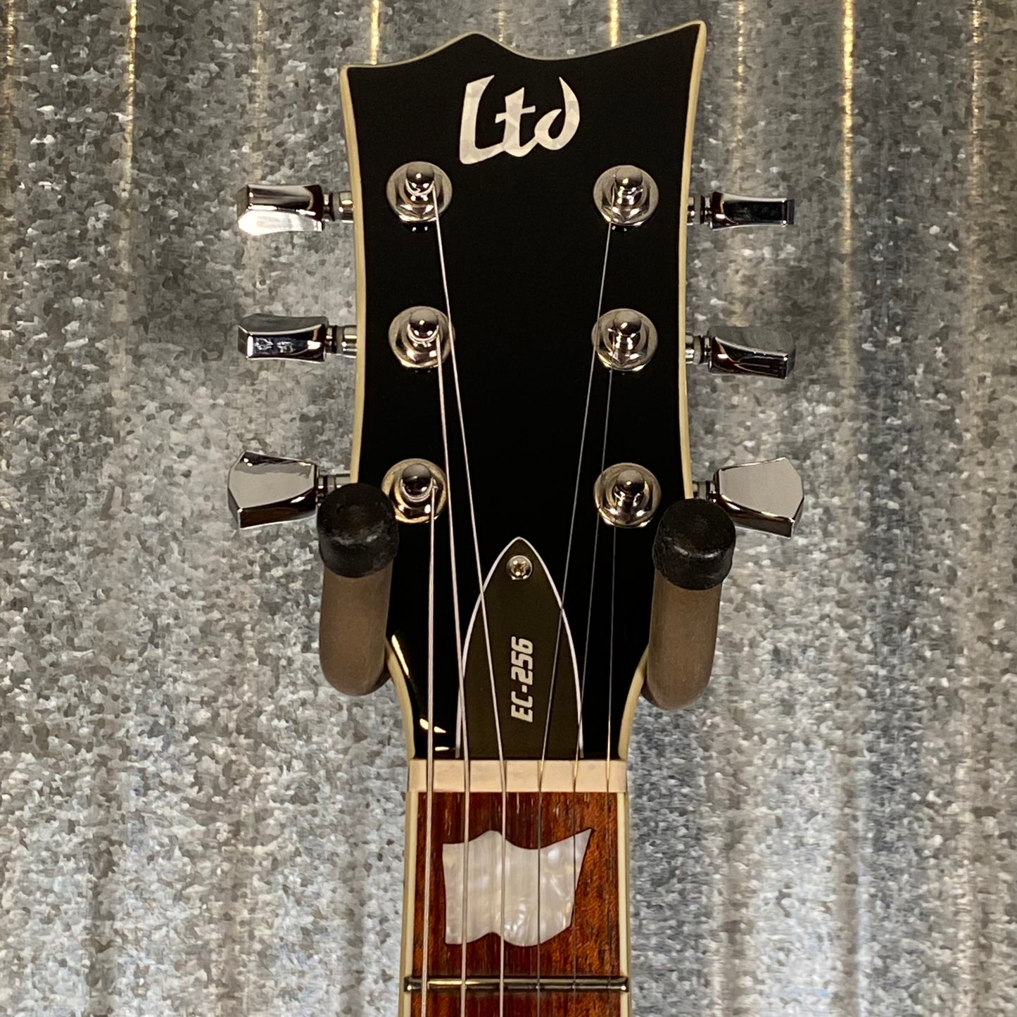 ESP LTD EC-256 Vintage Natural Guitar LEC256VN #1895 Used