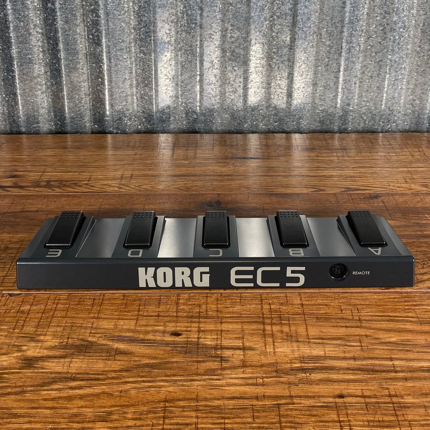 Korg EC5 5 Button Multi Function Keyboard External Controller Footswitch