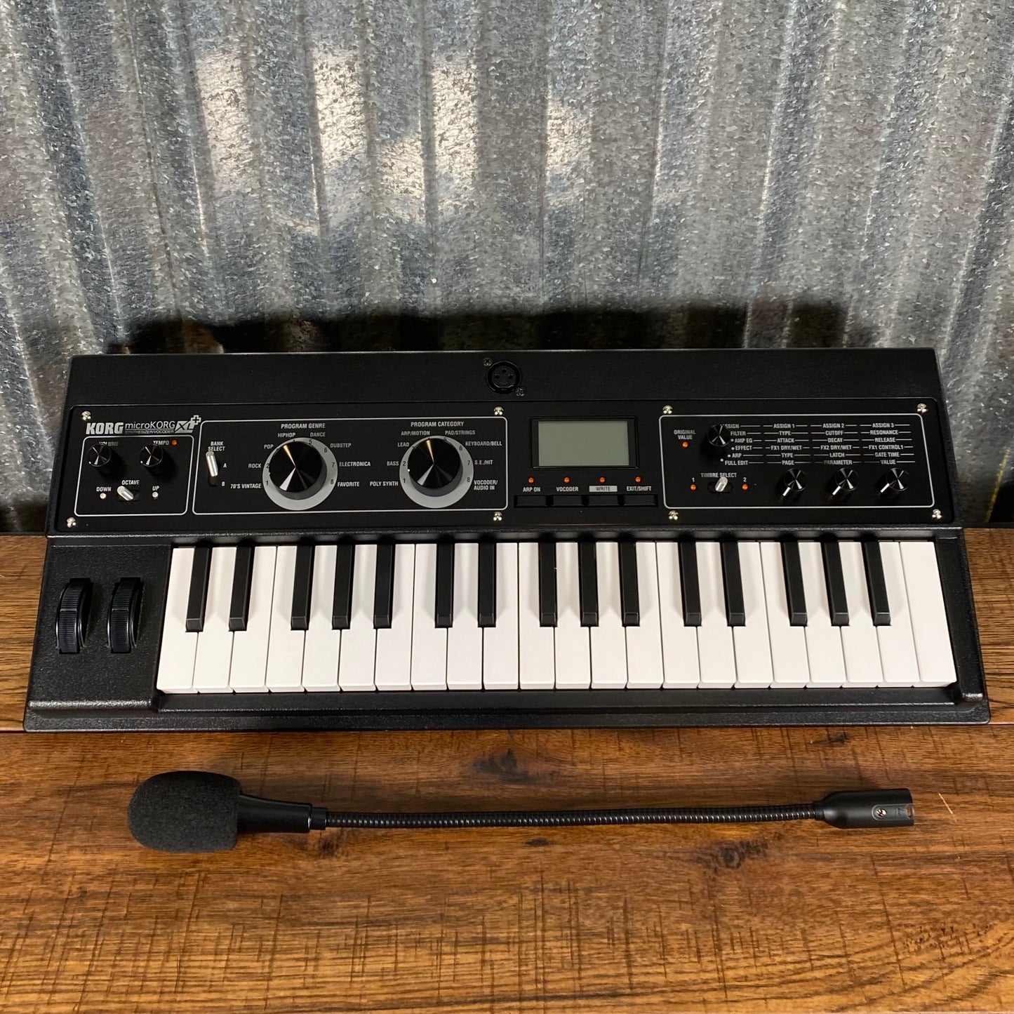 Korg MicroKORG XL + PLUS Synthesizer Vocoder Expanded PCM