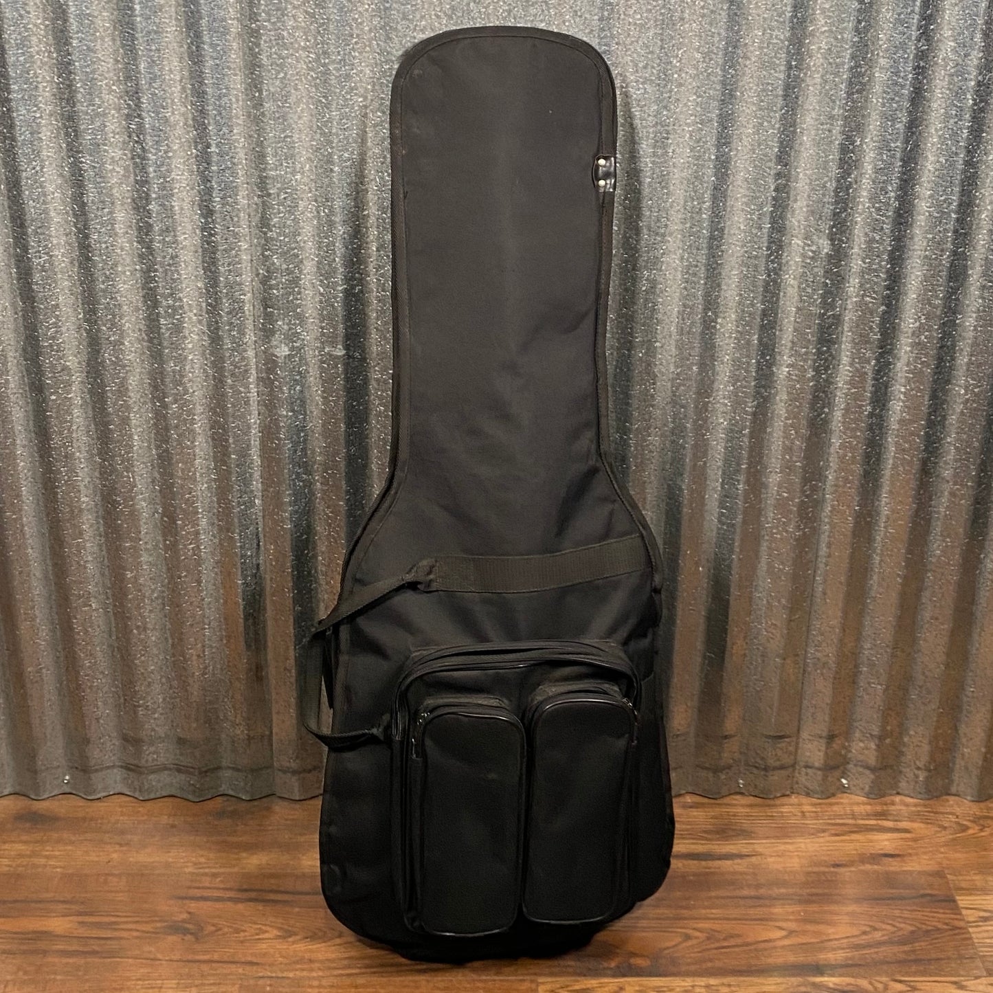 Tagima T635 Olympic White Guitar & Bag #3873 Used