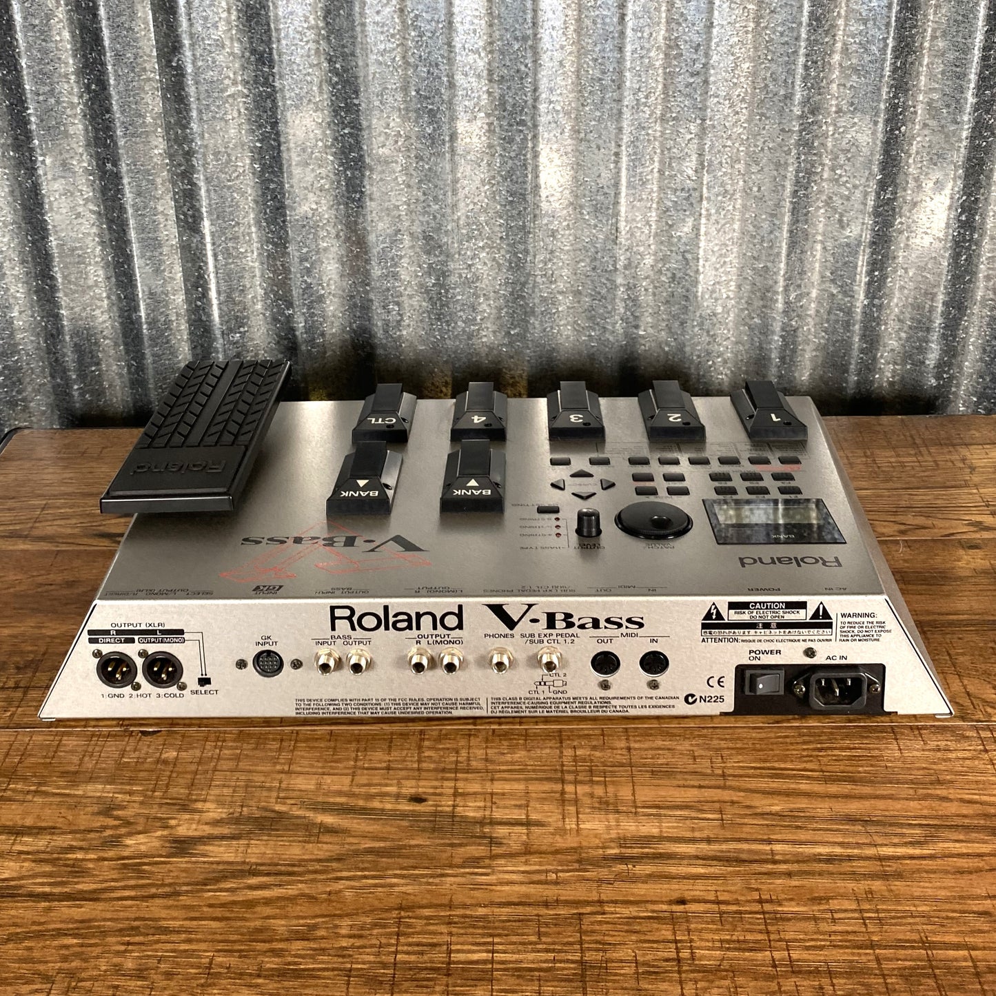 Roland Original V-Bass Synthesizer & GK-3B Pickup Used