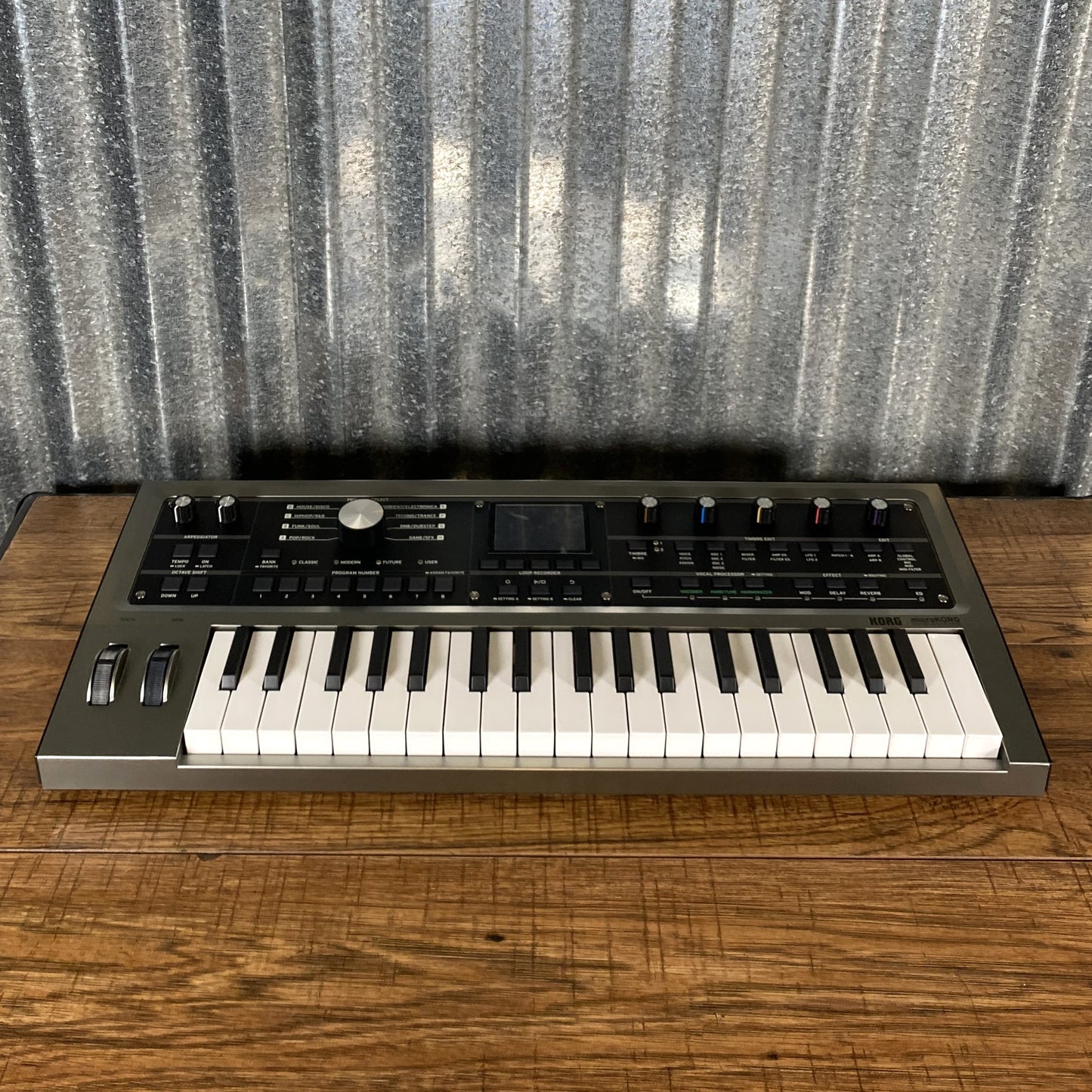 Korg microKorg 2 Synthesizer Vocoder Keyboard Demo
