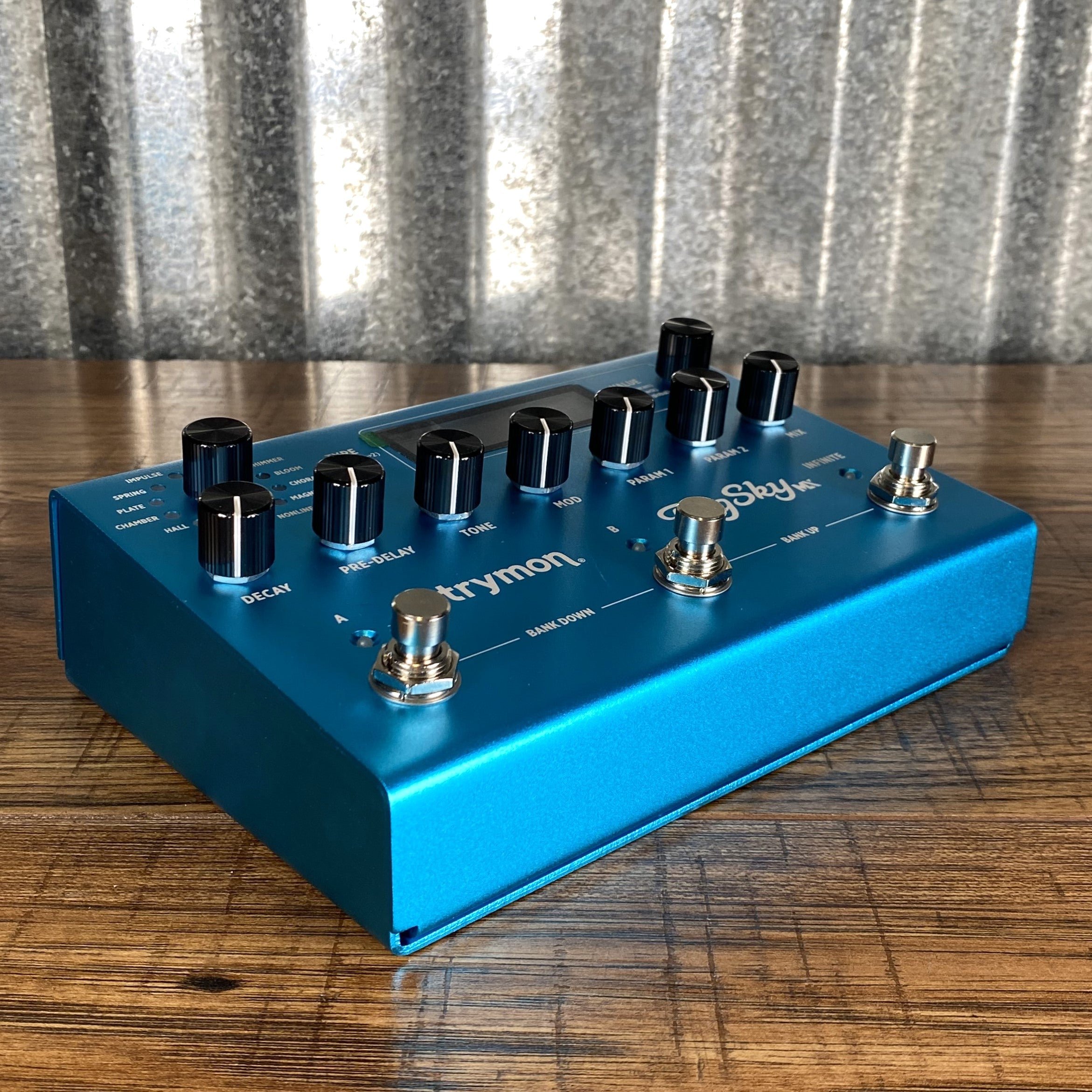 Strymon Bigsky 美品 Strymon_BigSky-Midnight_01.jpg