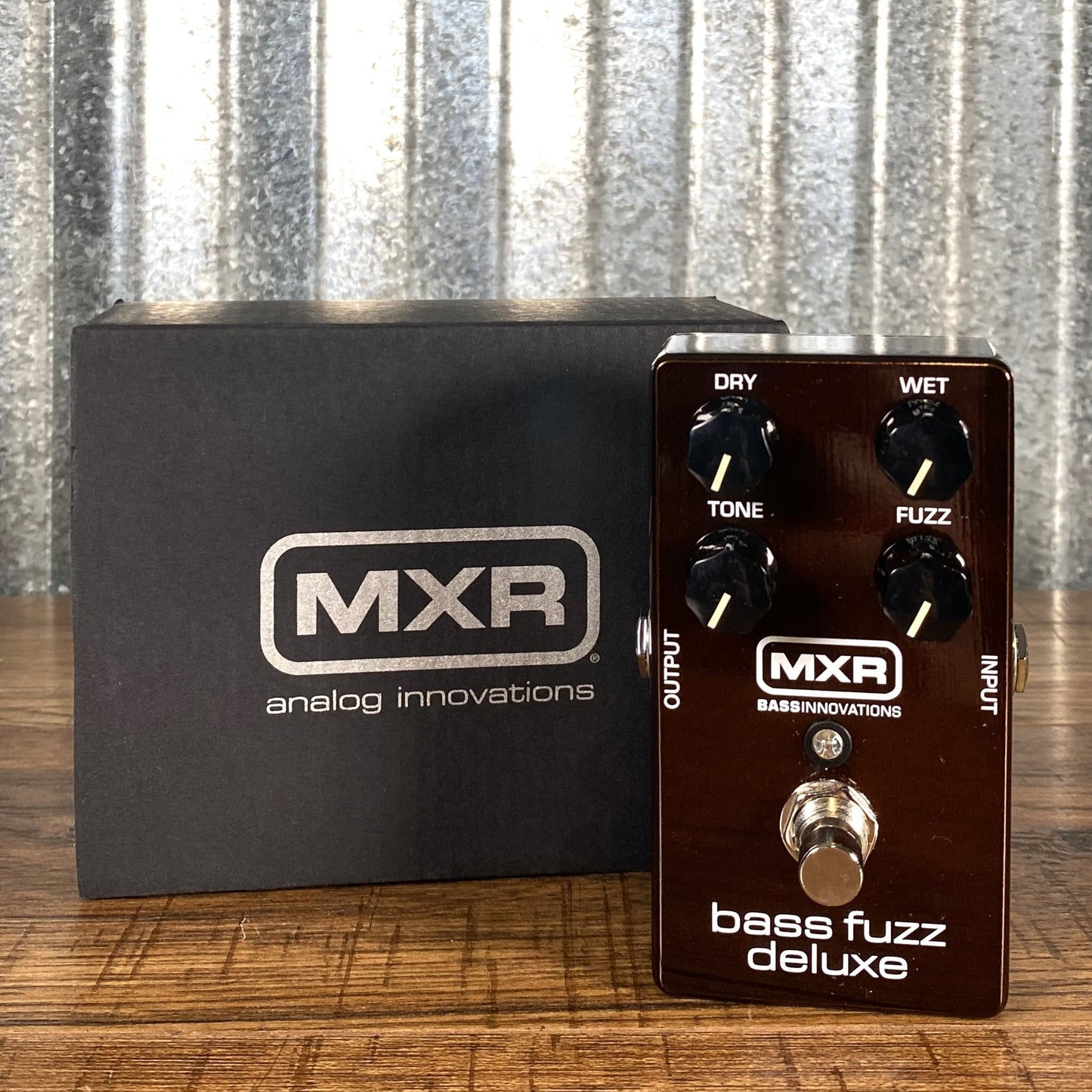 Dunlop MXR M84 Bass Fuzz Deluxe Effect Pedal Demo