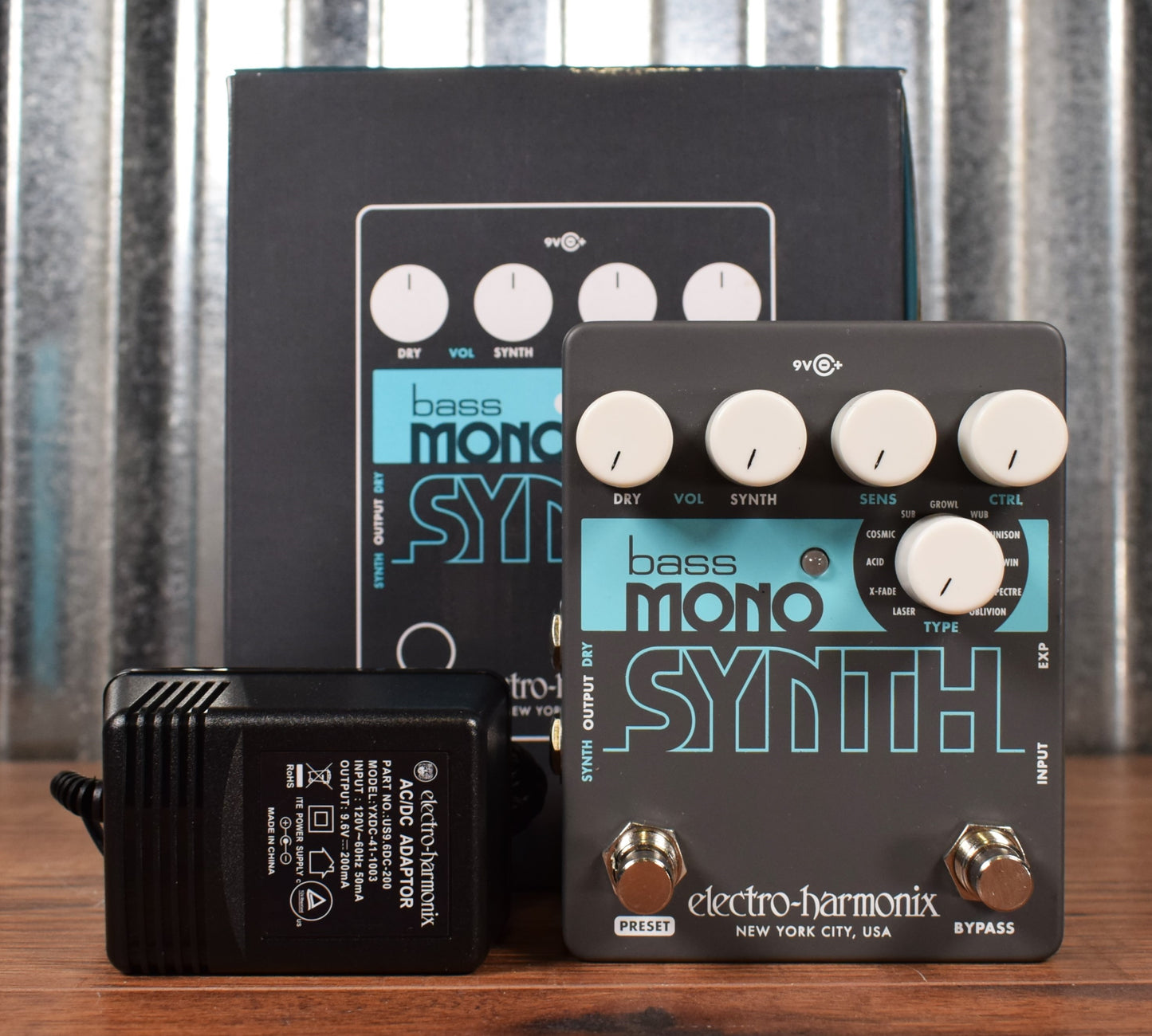 Electro-Harmonix EHX Bass Mono Synth Bass Synthesizer Effect Pedal