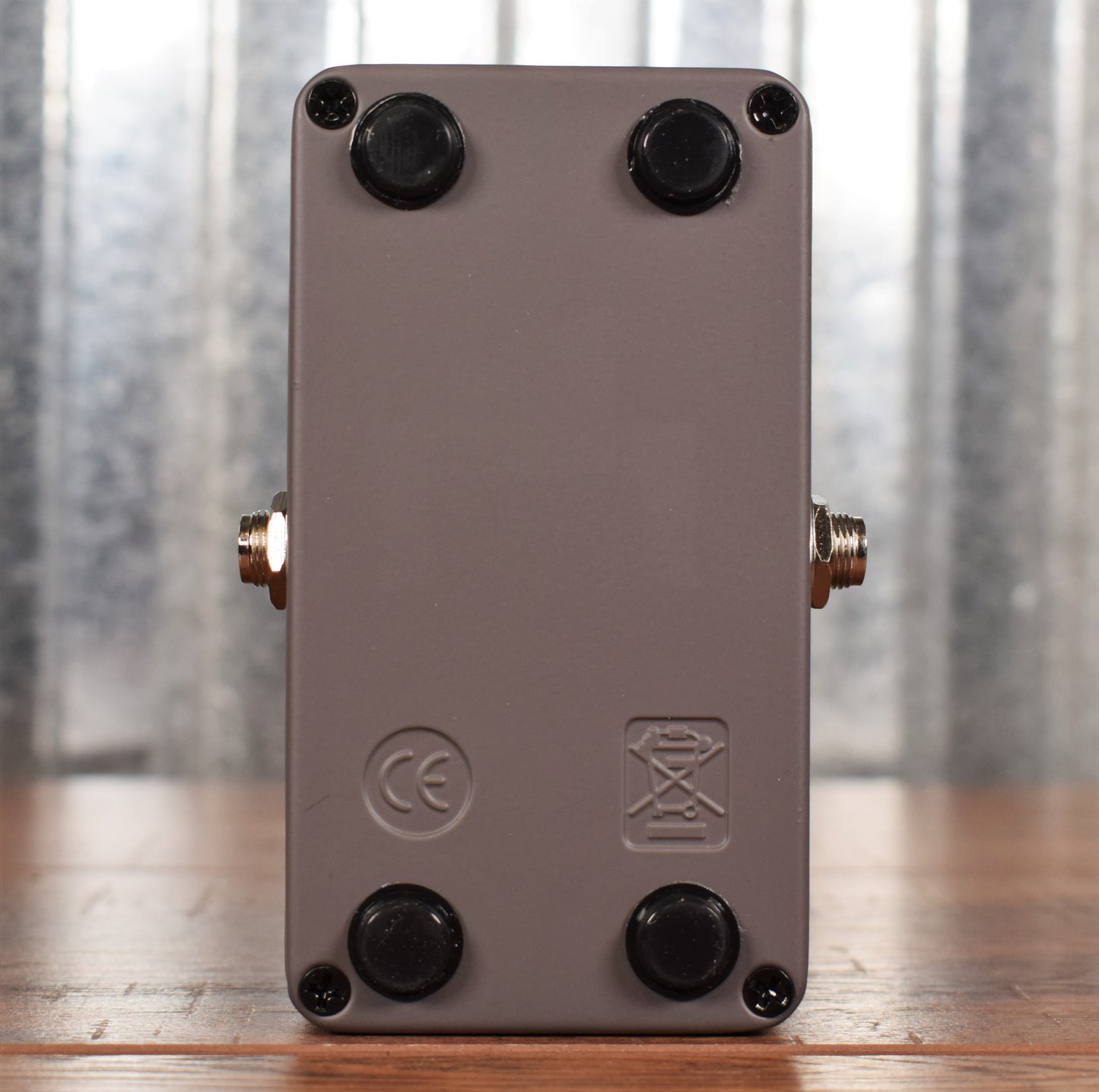 Electro-Harmonix EHX Ripped Speaker Fuzz Guitar Bass Effect Pedal