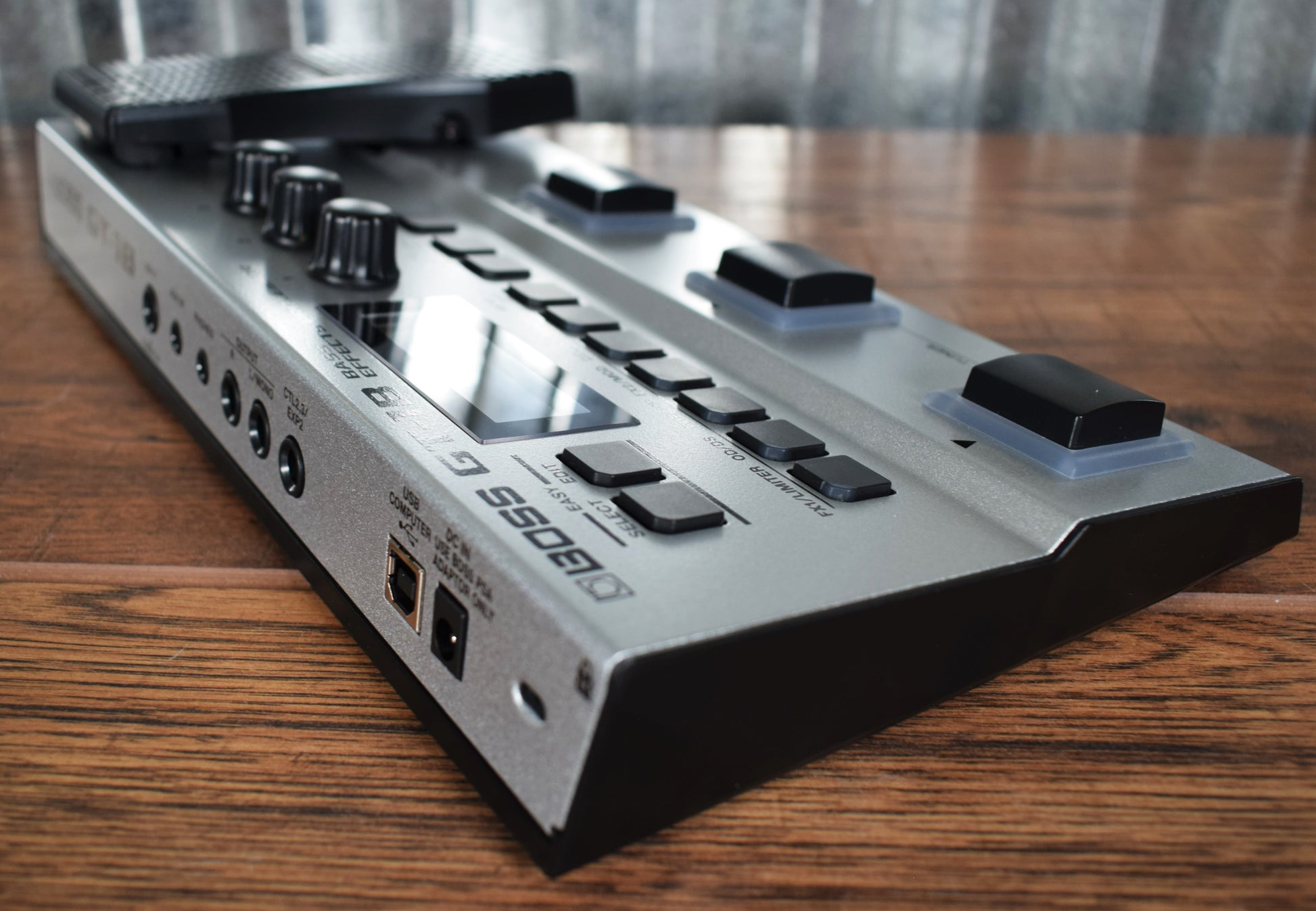 boss gt 1b bass multi fx pedal Boss GT-1B Multi Effect Bass Processor Effect Pedal – Specialty Traders