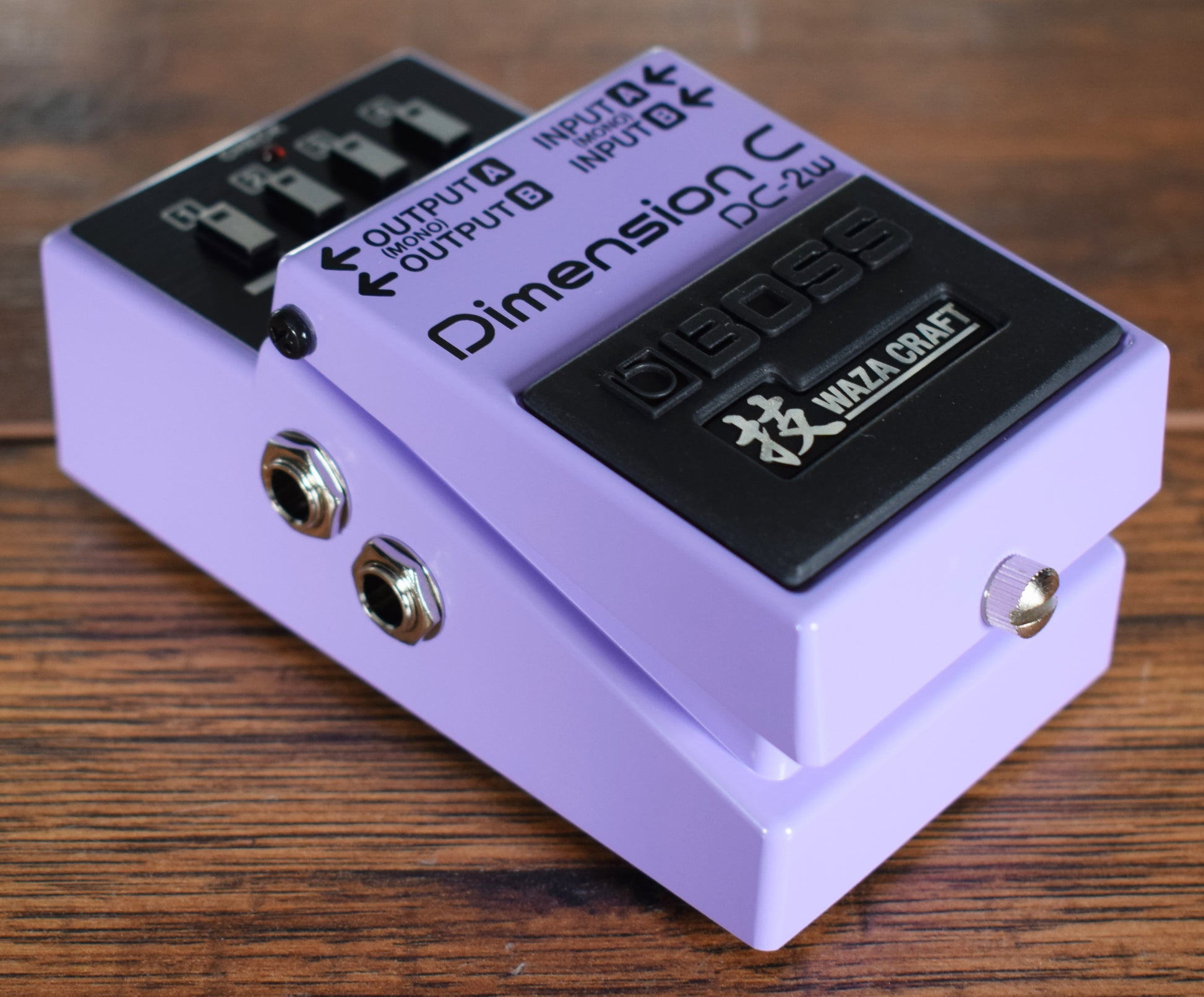 dc2w pedal Boss DC-2W Waza Craft Dimension C Chorus Guitar Effect Pedal – Specialty Traders