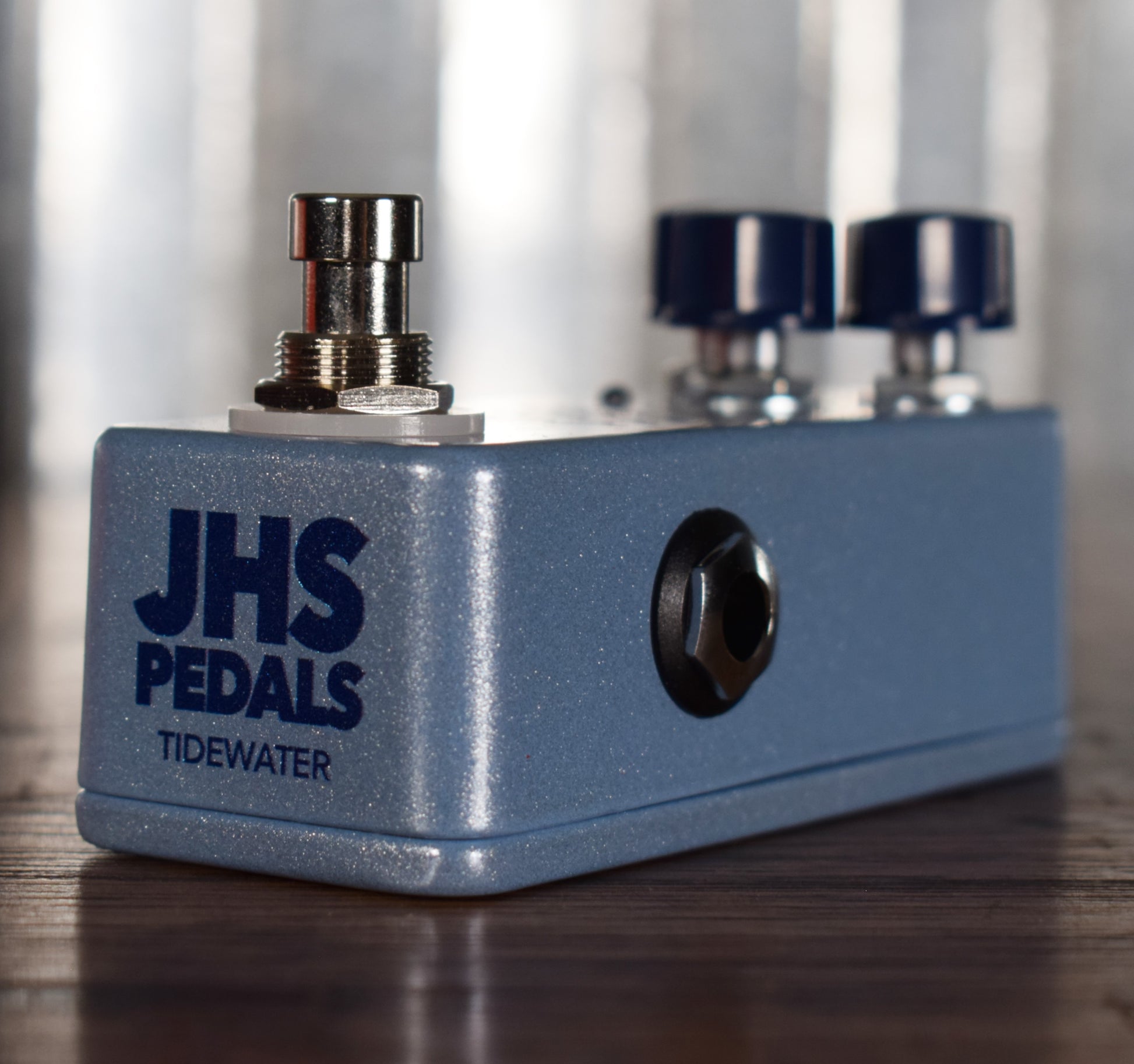 jhs pedals tidewater tremolo JHS Pedals Tidewater Mini Tremolo Guitar Effect Pedal – Specialty Traders