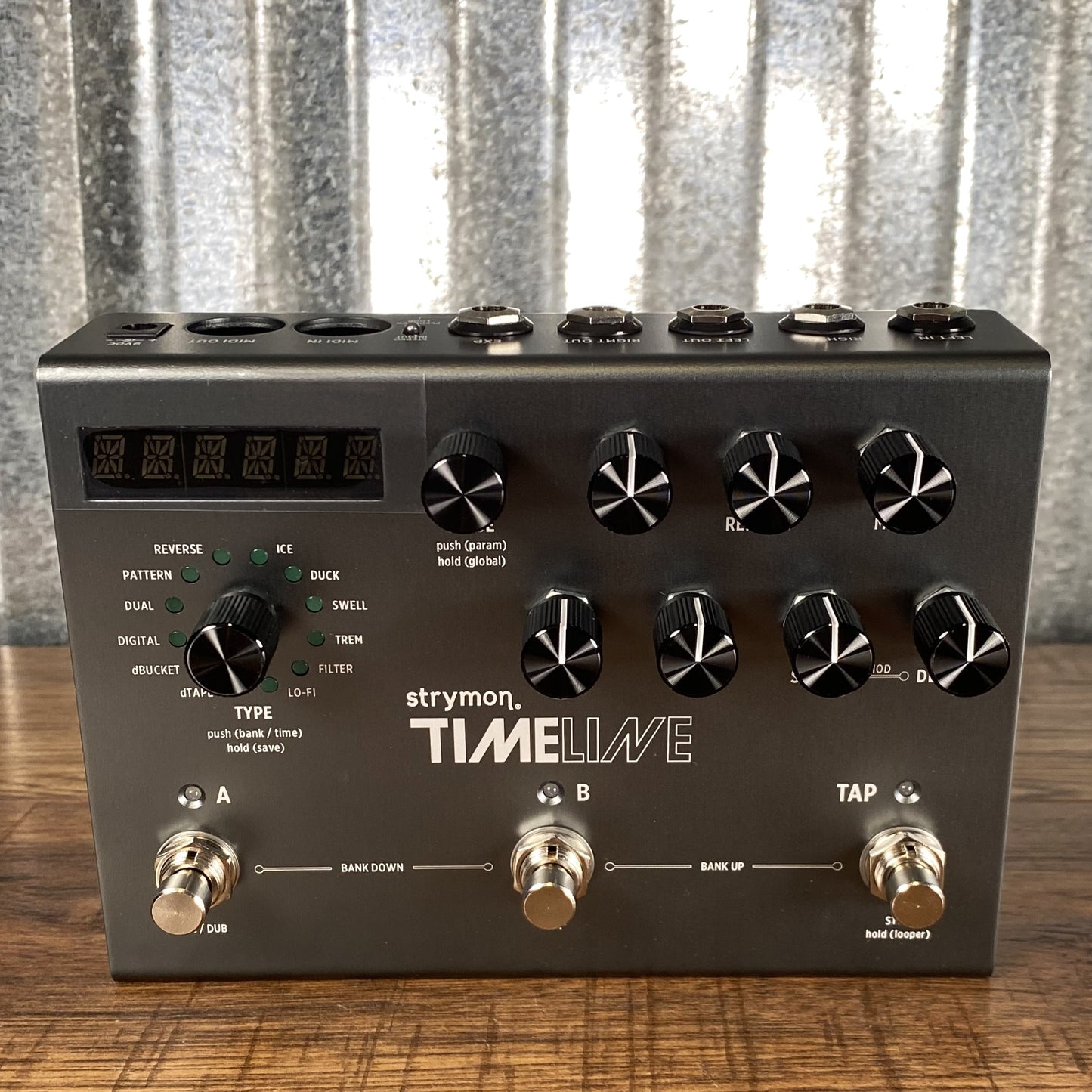 Strymon TimeLine Multi Delay Guitar Effect Pedal Demo