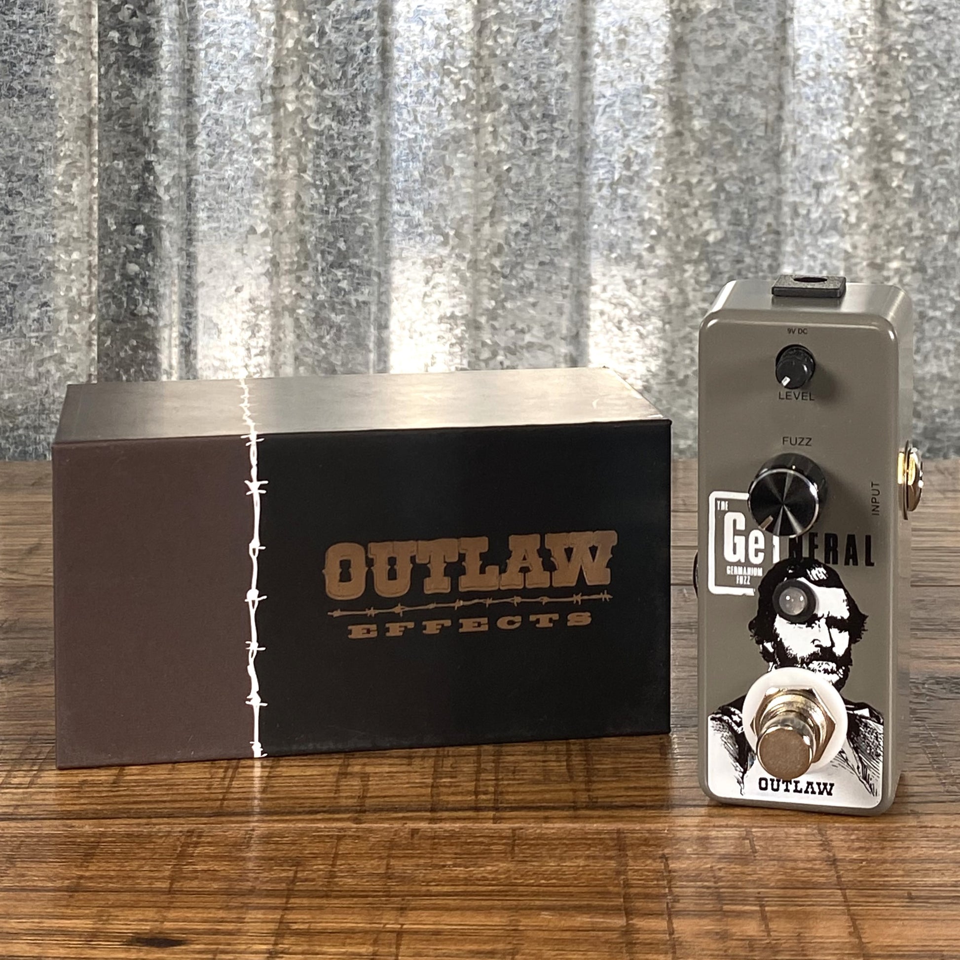 Outlaw Effects The General Fuzz Guitar Effect Pedal – Specialty Traders