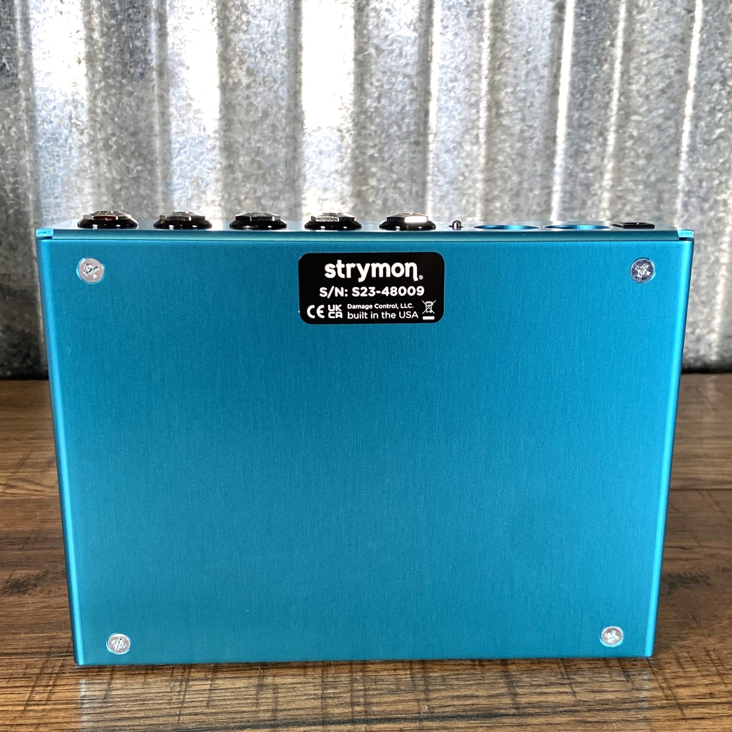 Strymon BigSky Reverberator Guitar Effect Pedal Demo