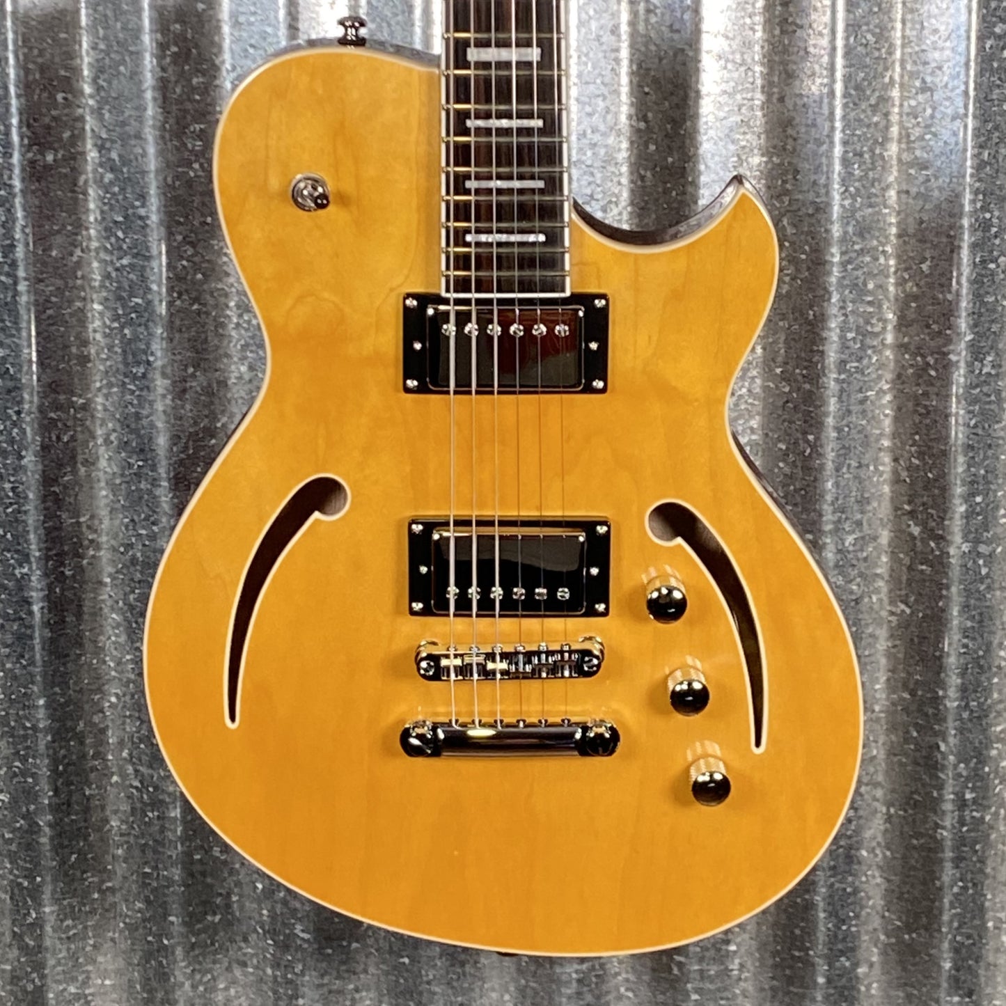 Reverend Limited Edition Roundhouse Semi Hollow Body Archtop Vintage Clear Natural Guitar & Case #17