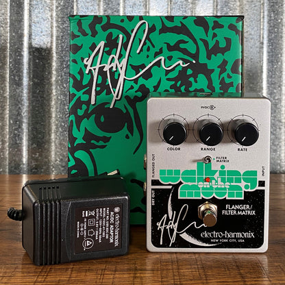 andy summers chorus pedal Electro-Harmonix EHX Andy Summers Walking On The Moon Analog Flanger G – Specialty Traders