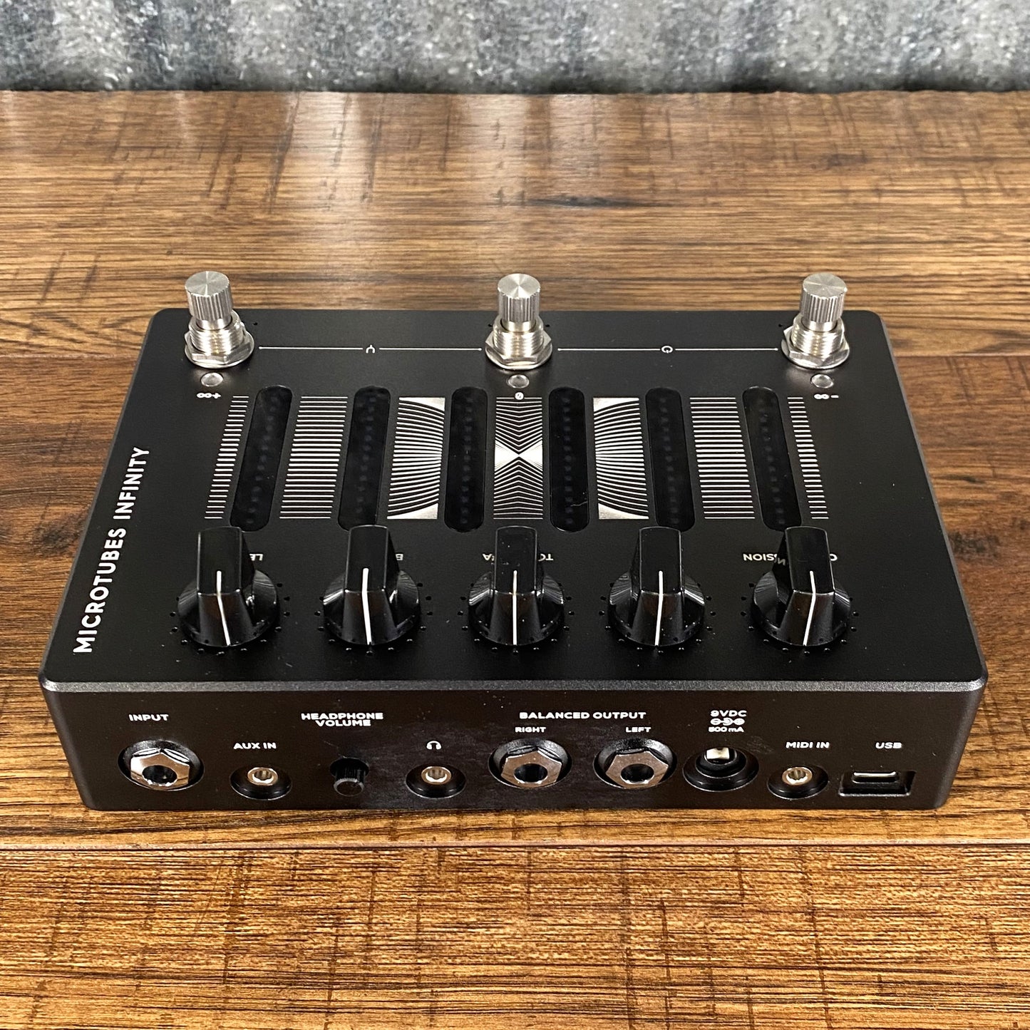 Darkglass Microtubes Infinity Distortion Compressor Bass Effect Pedal