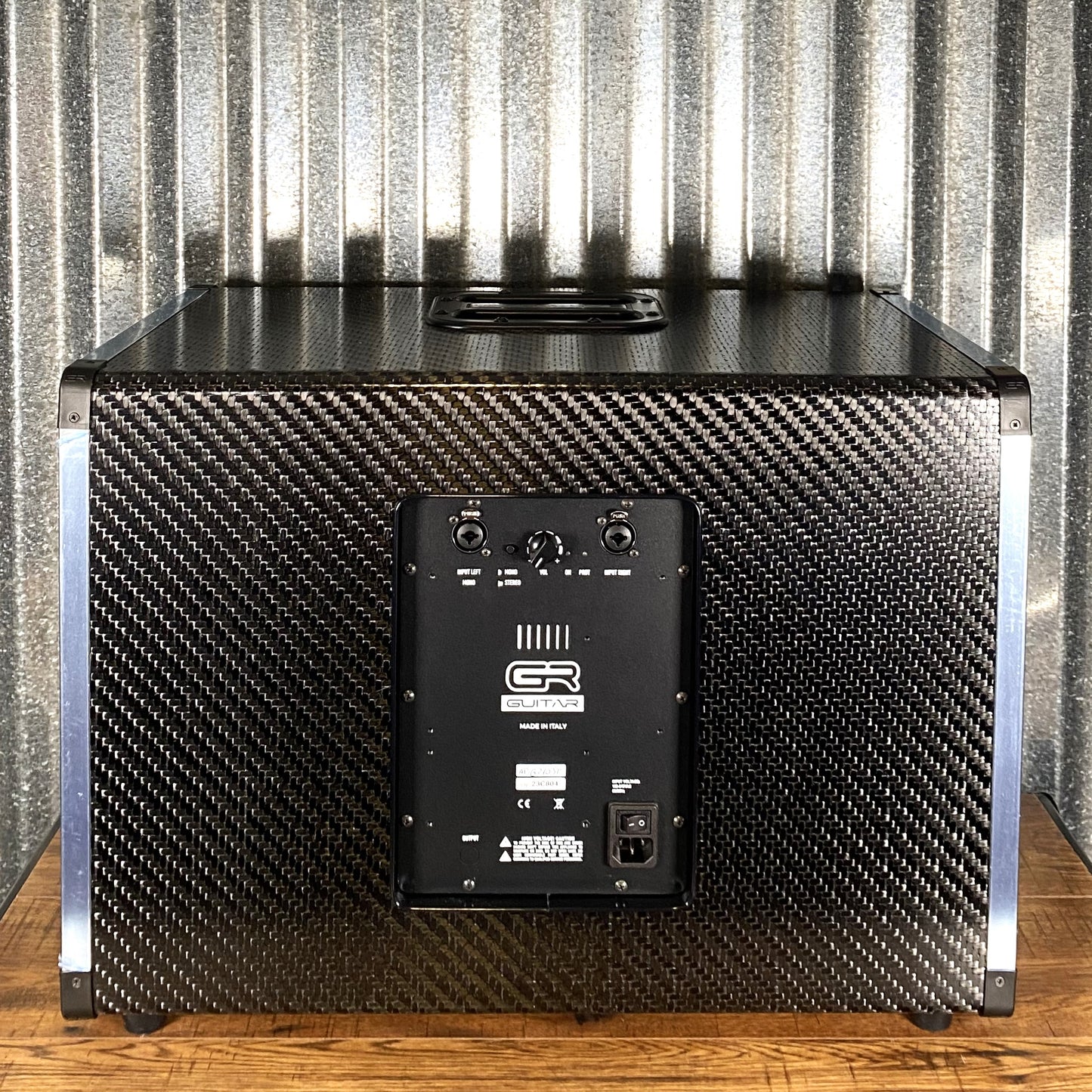 GR Guitar AT G210A ST FRFR Stereo Flat Response 2x10" Active 2x300 Watt Carbon Fiber Guitar Amplifier Speaker Cabinet