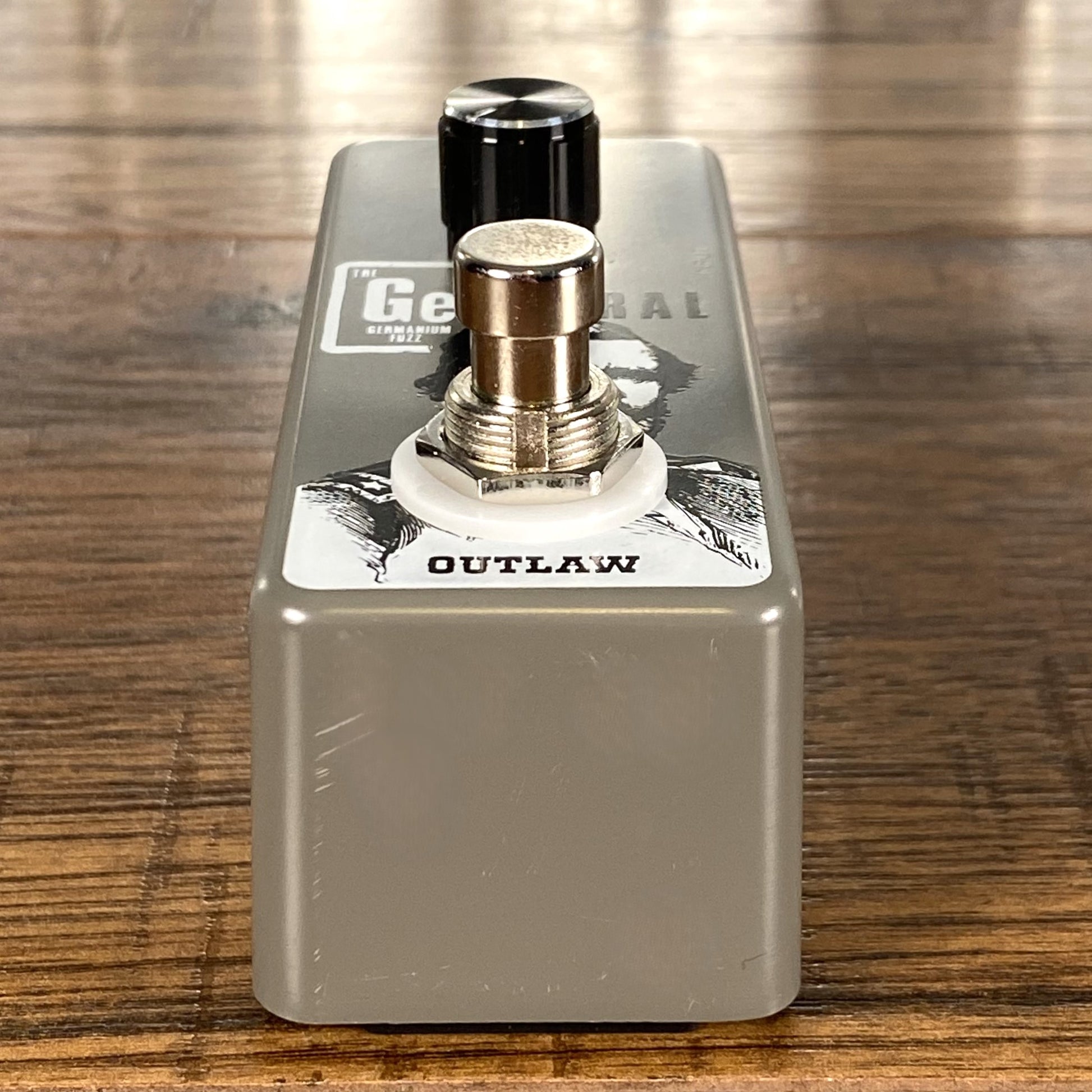 general fuzz pedal Outlaw Effects The General Fuzz Guitar Effect Pedal – Specialty Traders