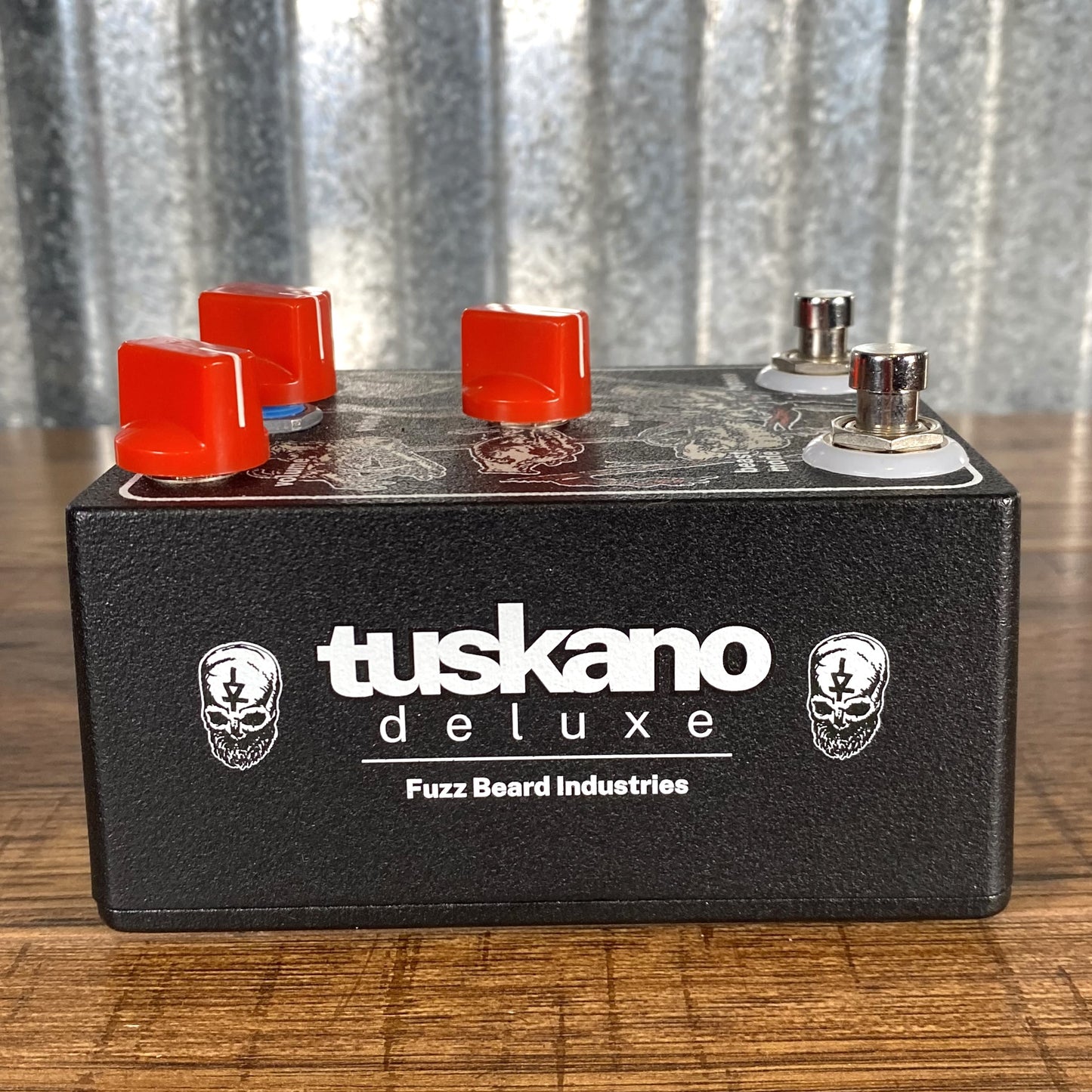 Fuzz Beard Industries Tuskano Deluxe Fuzz Guitar Bass Effect Pedal Used