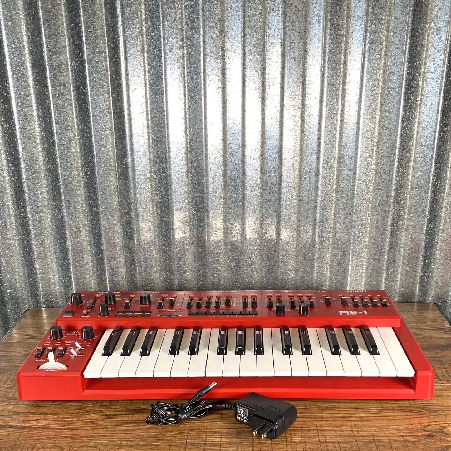 Behringer MS-1-RD 32 Key Analog Synthesizer Red Used
