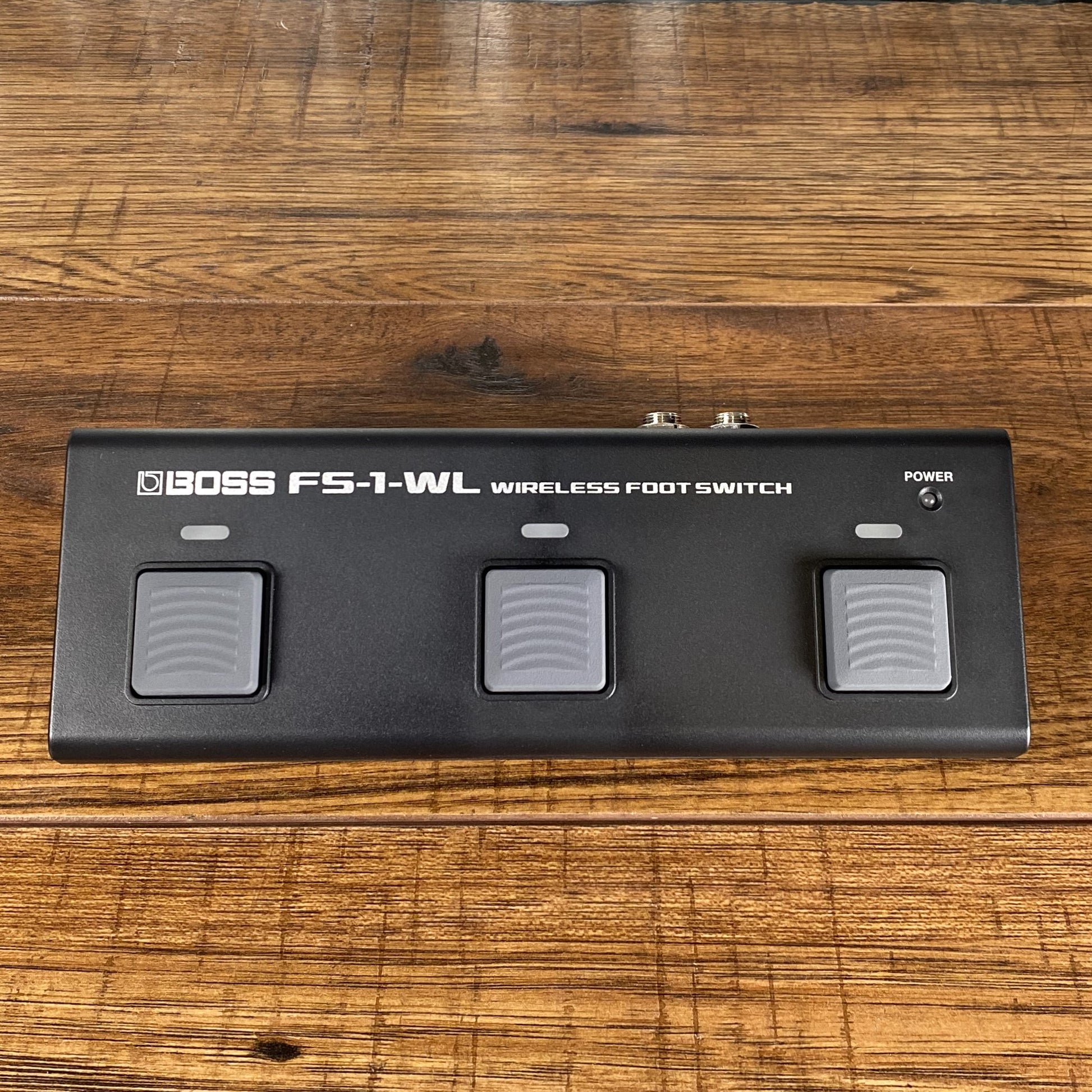 Boss FS-1-WL Customizable Wireless Bluetooth Footswitch Controller – Specialty Traders