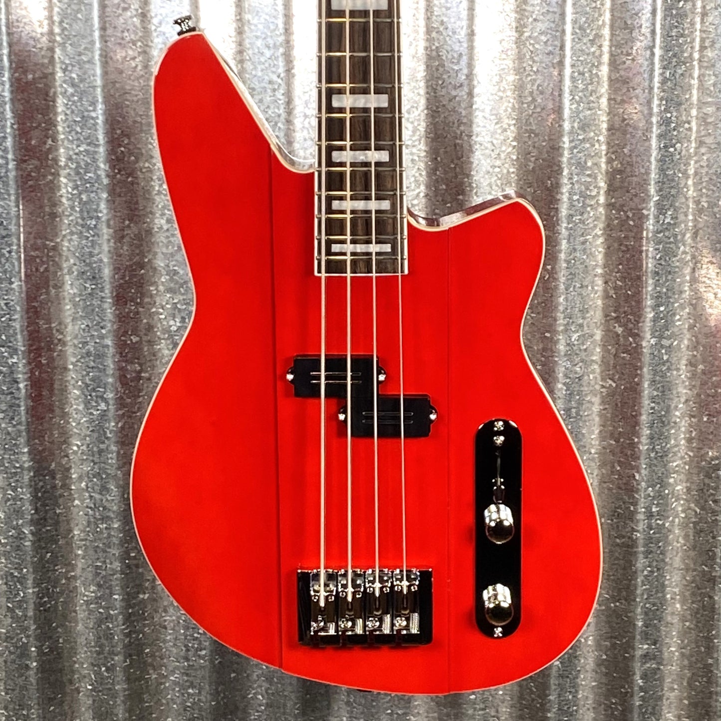 Reverend Sentinel Short Scale 4 String Bass Single Pickup Trans Cherry #64138 Blem