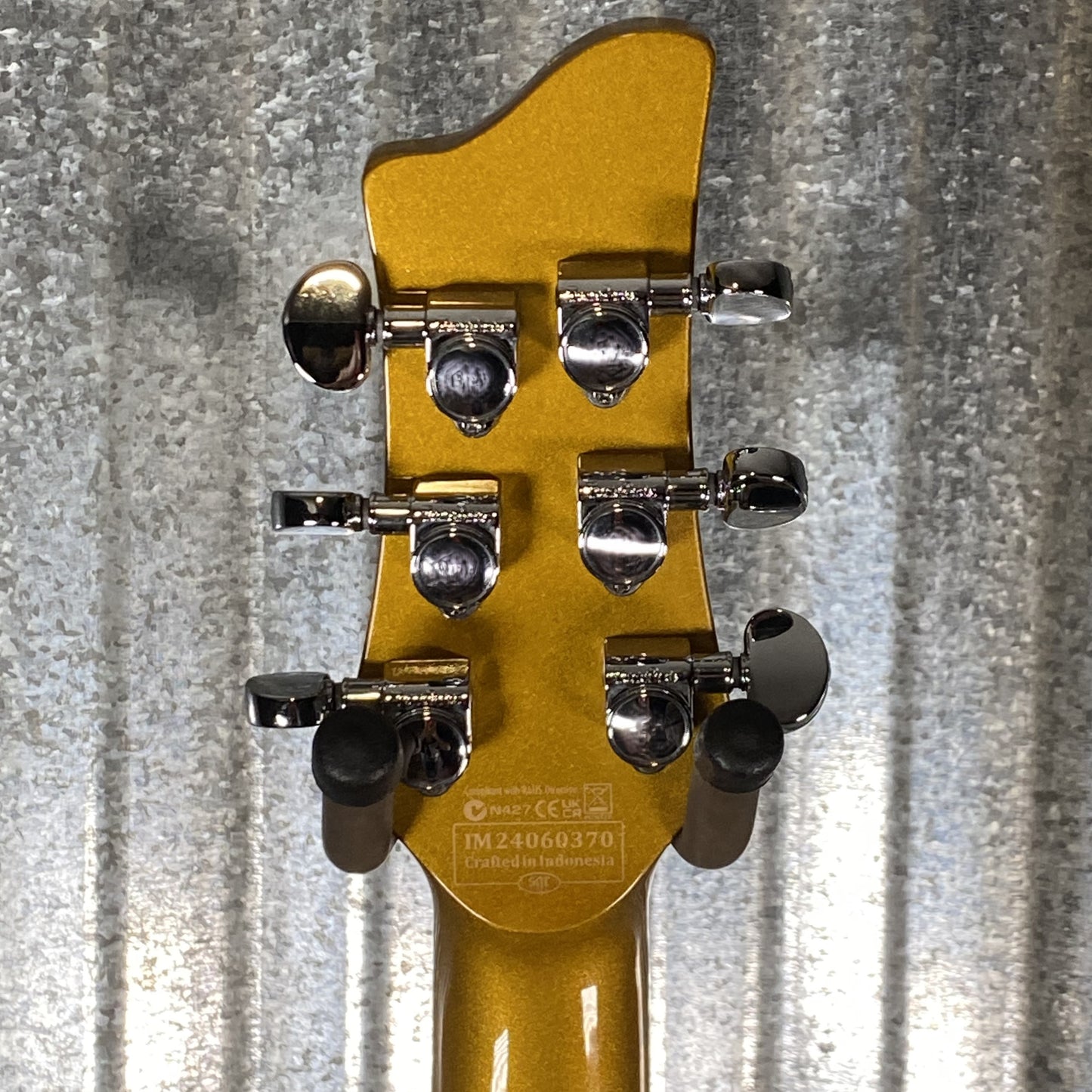 Schecter Stargazer 6 Vibrato Guitar Metallic Gold #0370