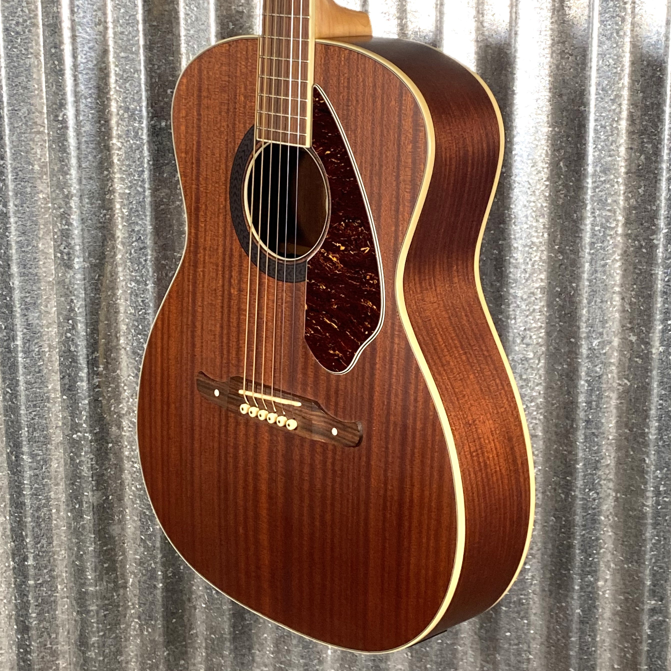 Fender Tim Armstrong Hellcat Acoustic Electric Guitar Case 2361 Use