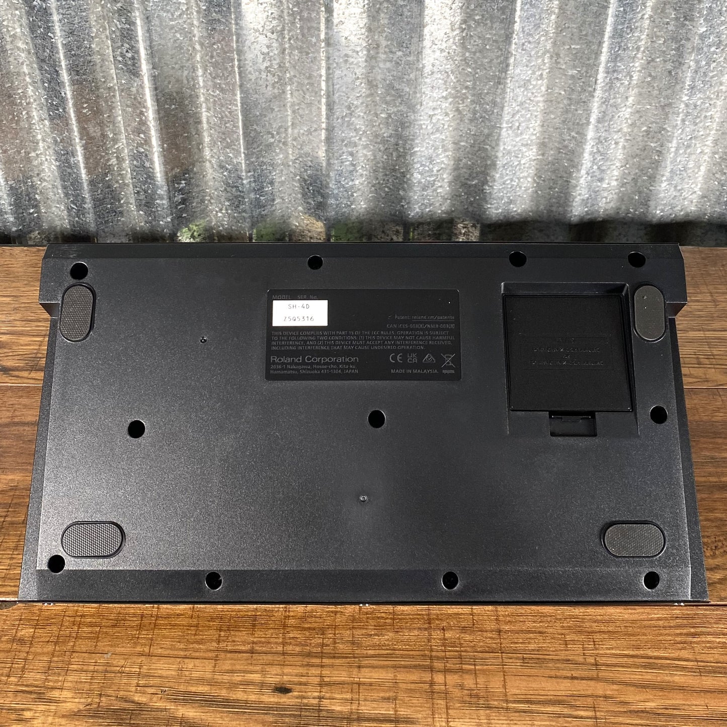Roland SH-4D Eleven OSC Model Desktop Synthesizer Sequencer
