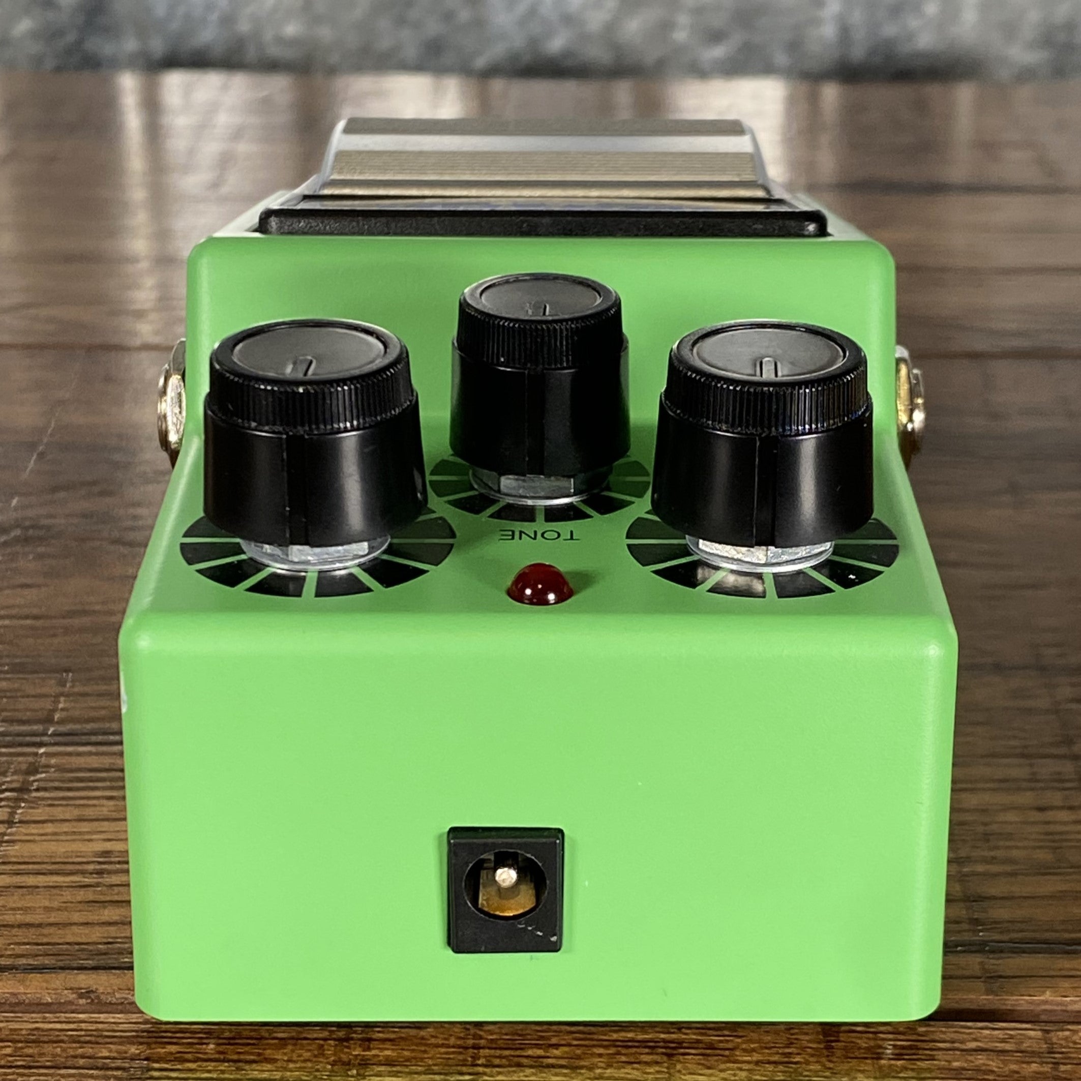 MAXON　OD-9　Overdrive Amazon.com: Maxon 9-Series Overdrive : Musical Instruments